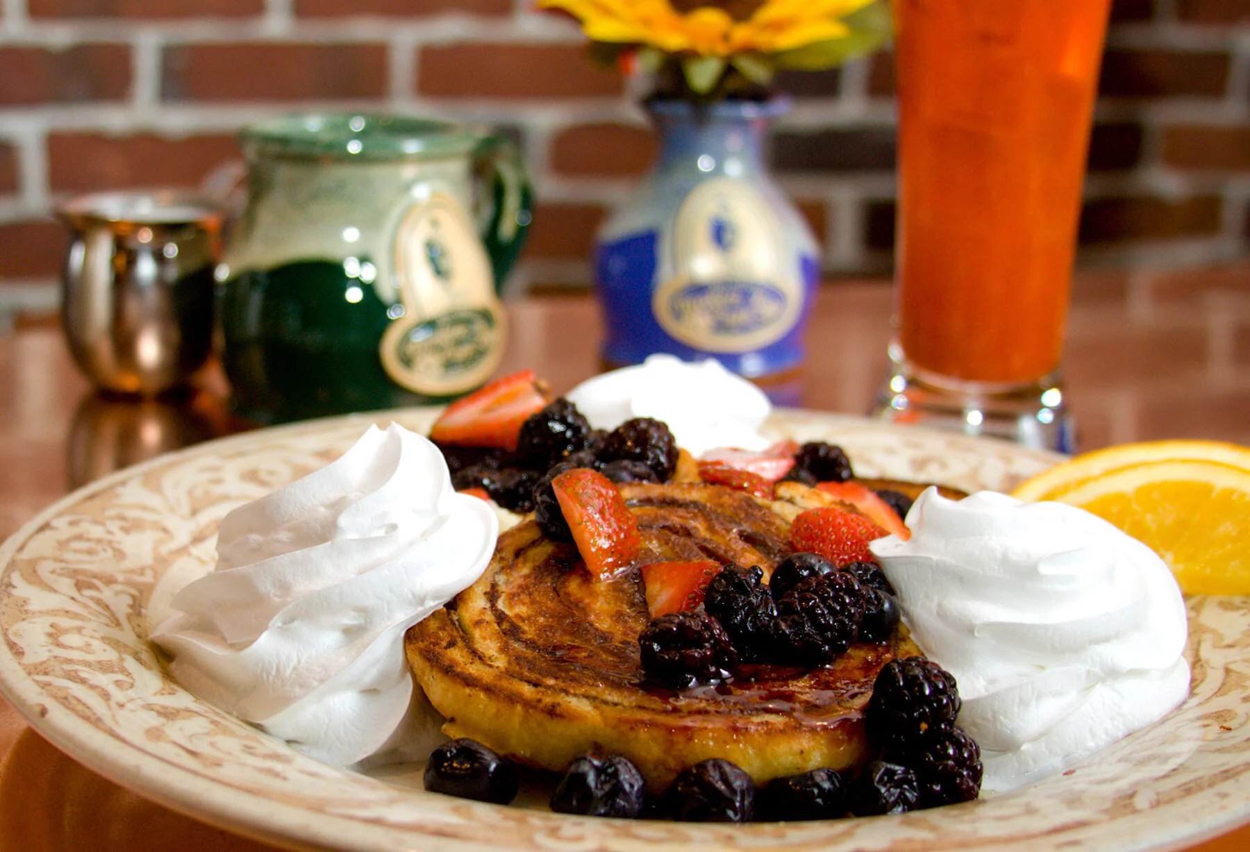 Summer Brunch Spots in North Hills
