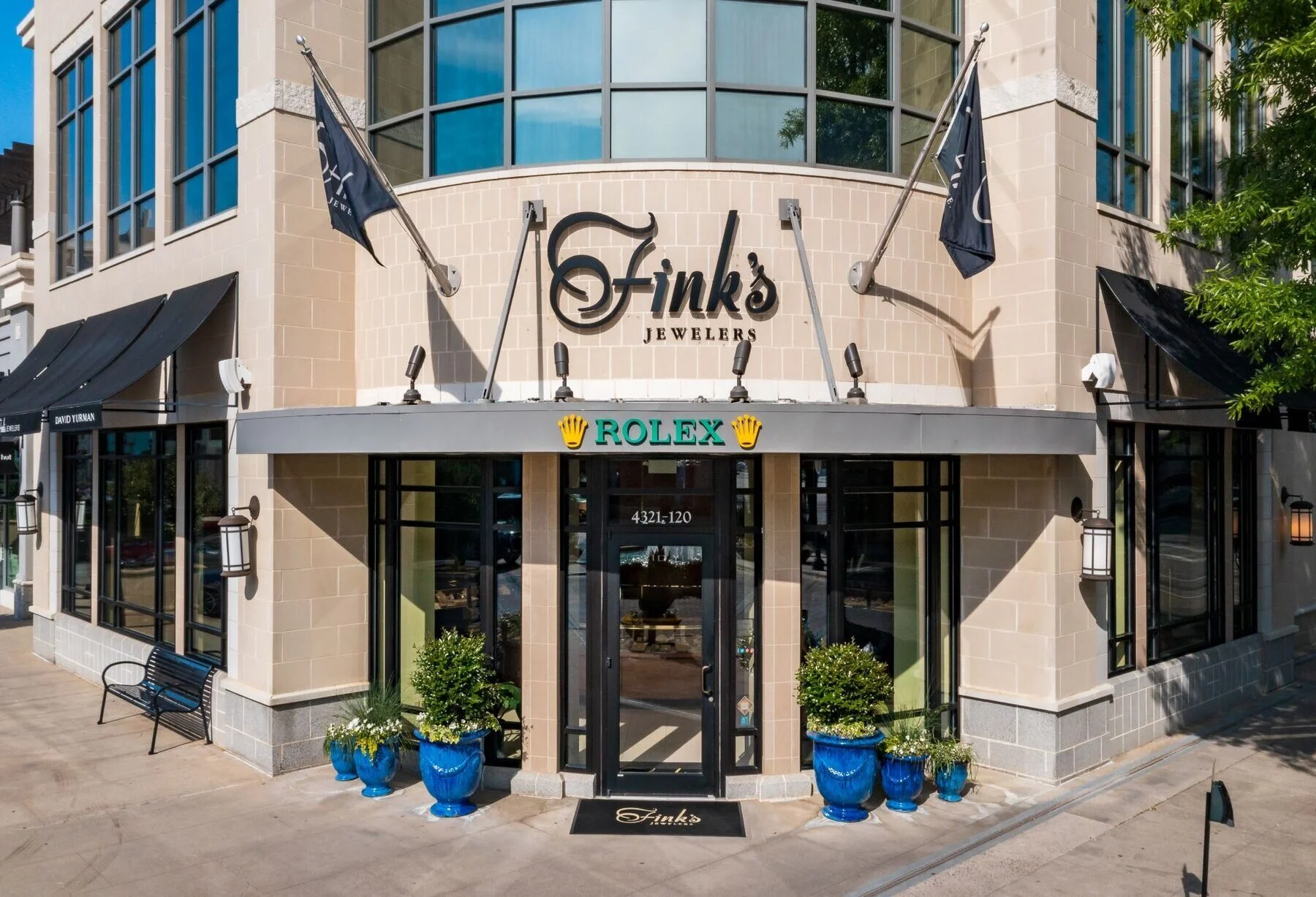 Fink's Jewelers to Open Flagship Location in North Hills
