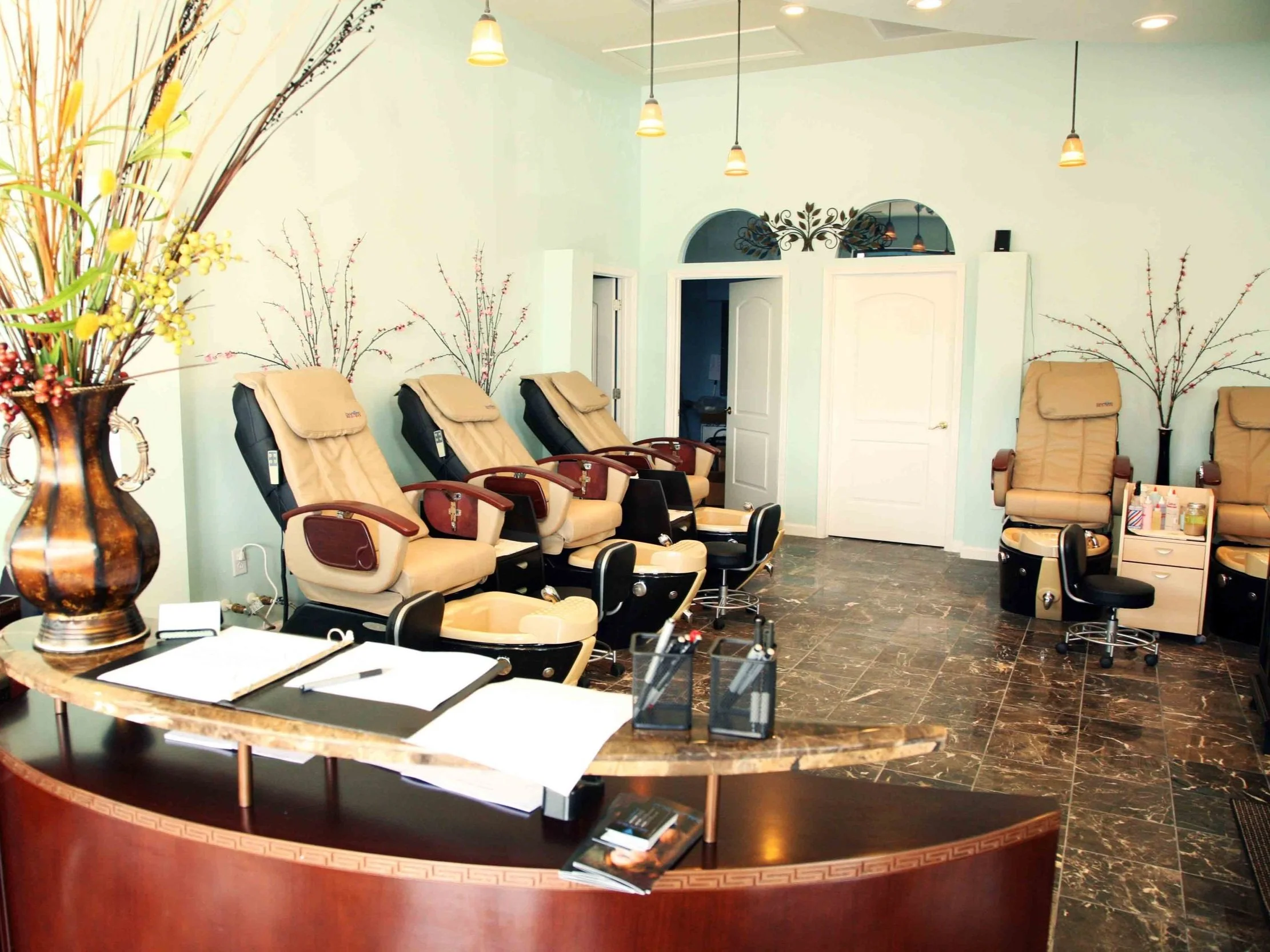 Midtown Nail Spa - Raleigh Nail Salon - North Hills