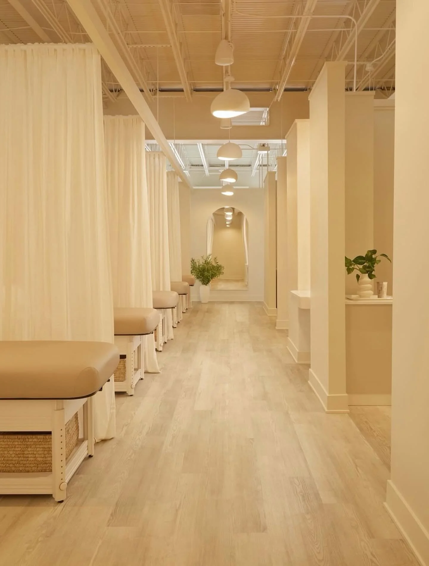 COMING SOON! ✨ We are thrilled to announce @facefoundrie will be opening in North Hills this summer! 

Known for fast, effective facials and feel-good skincare, this new spot will be your go-to for glowing skin on the go. The new facial bar will be l