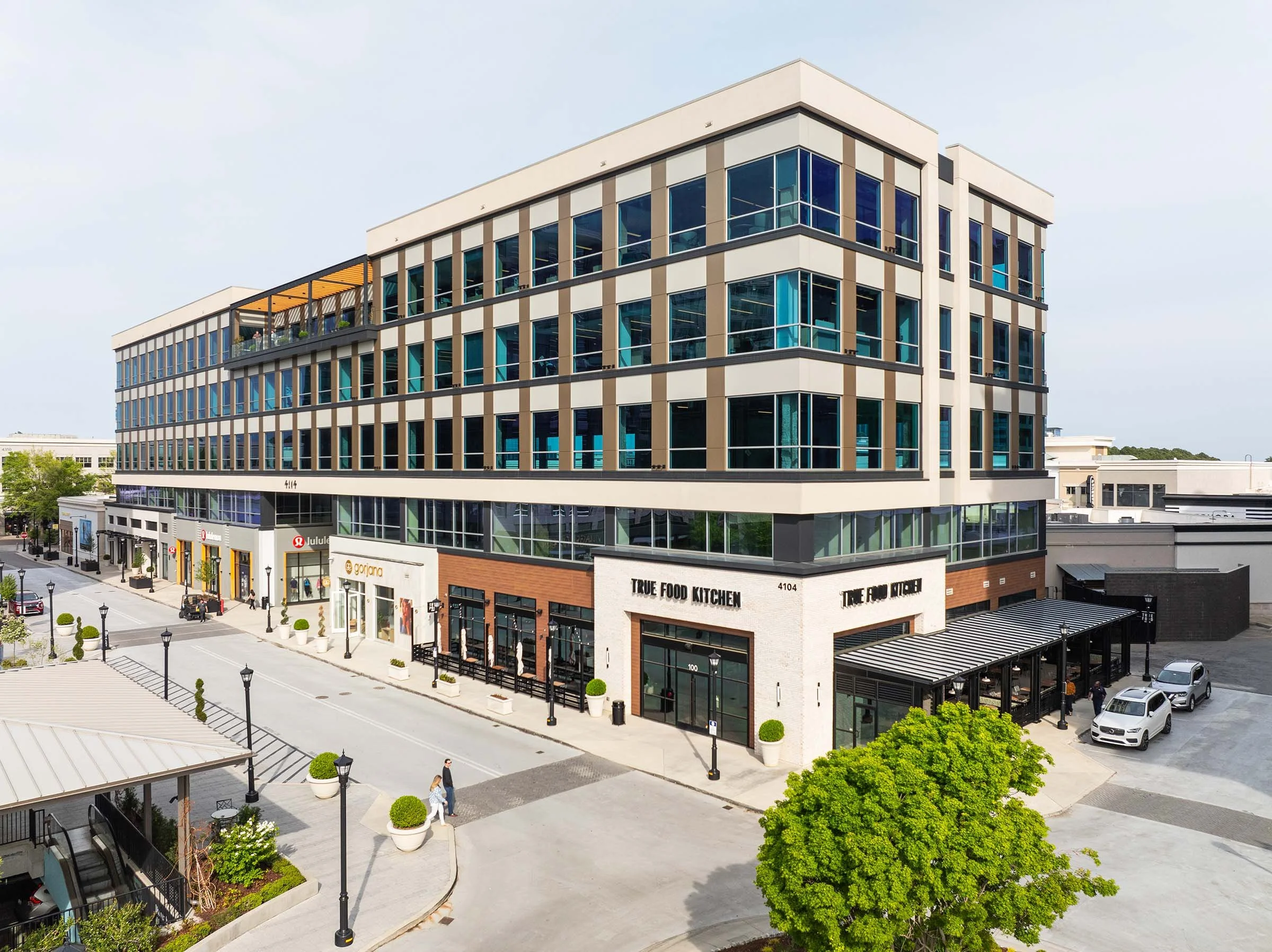 4114 Center at North Hills
