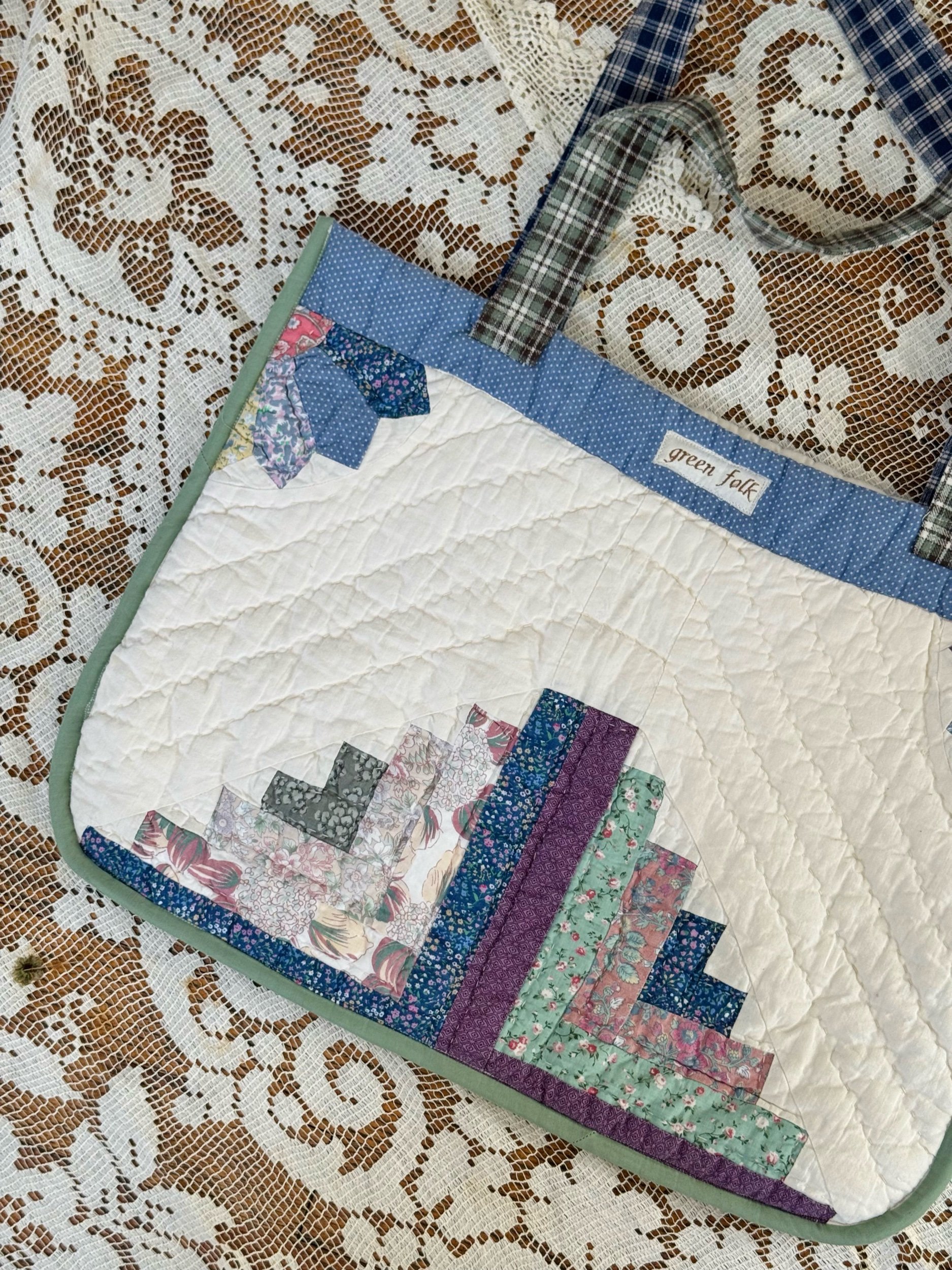 ‘Log Cabin Quilt’ Laptop Tote Bag