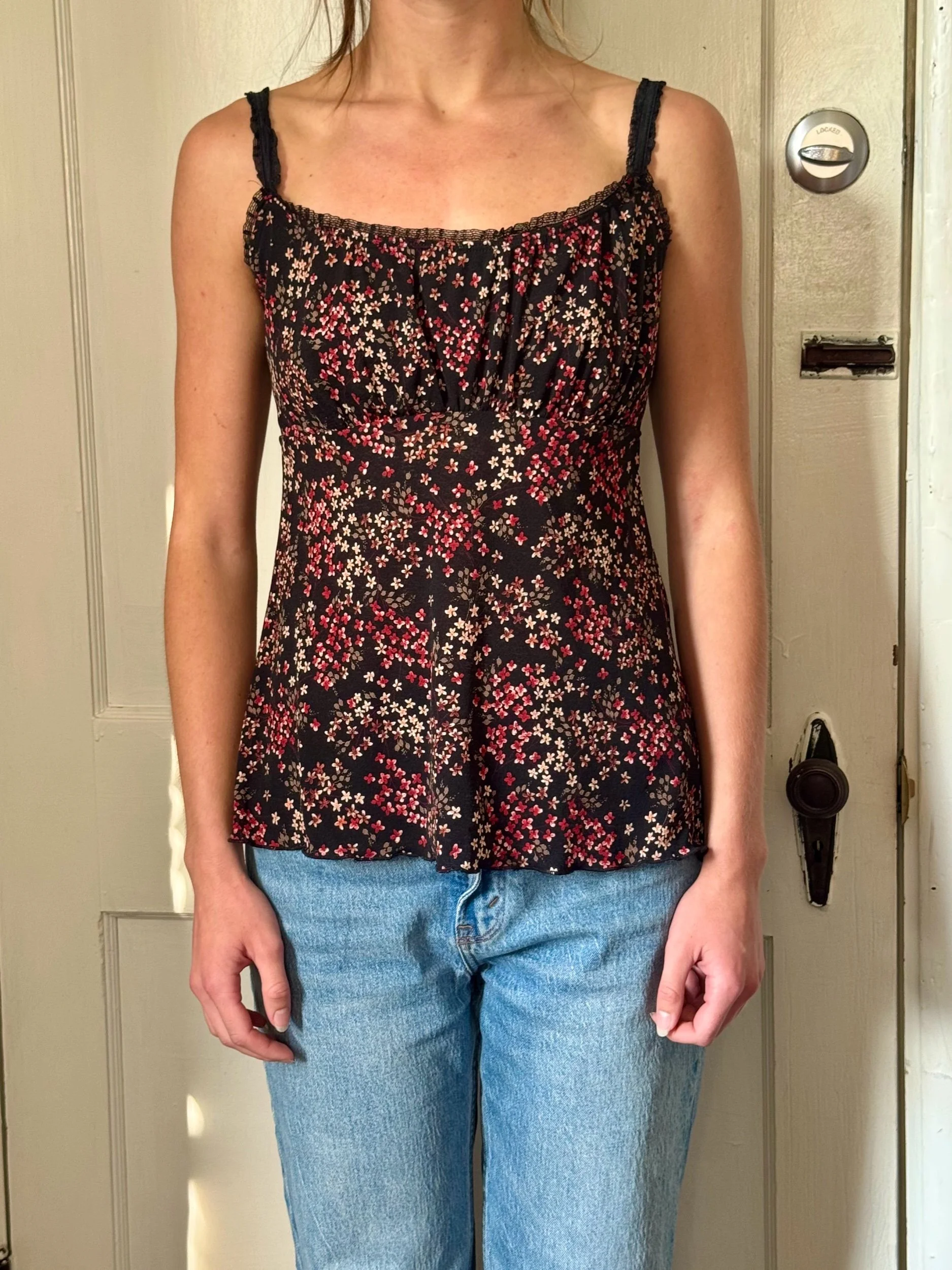 90s Floral Tank • (S)