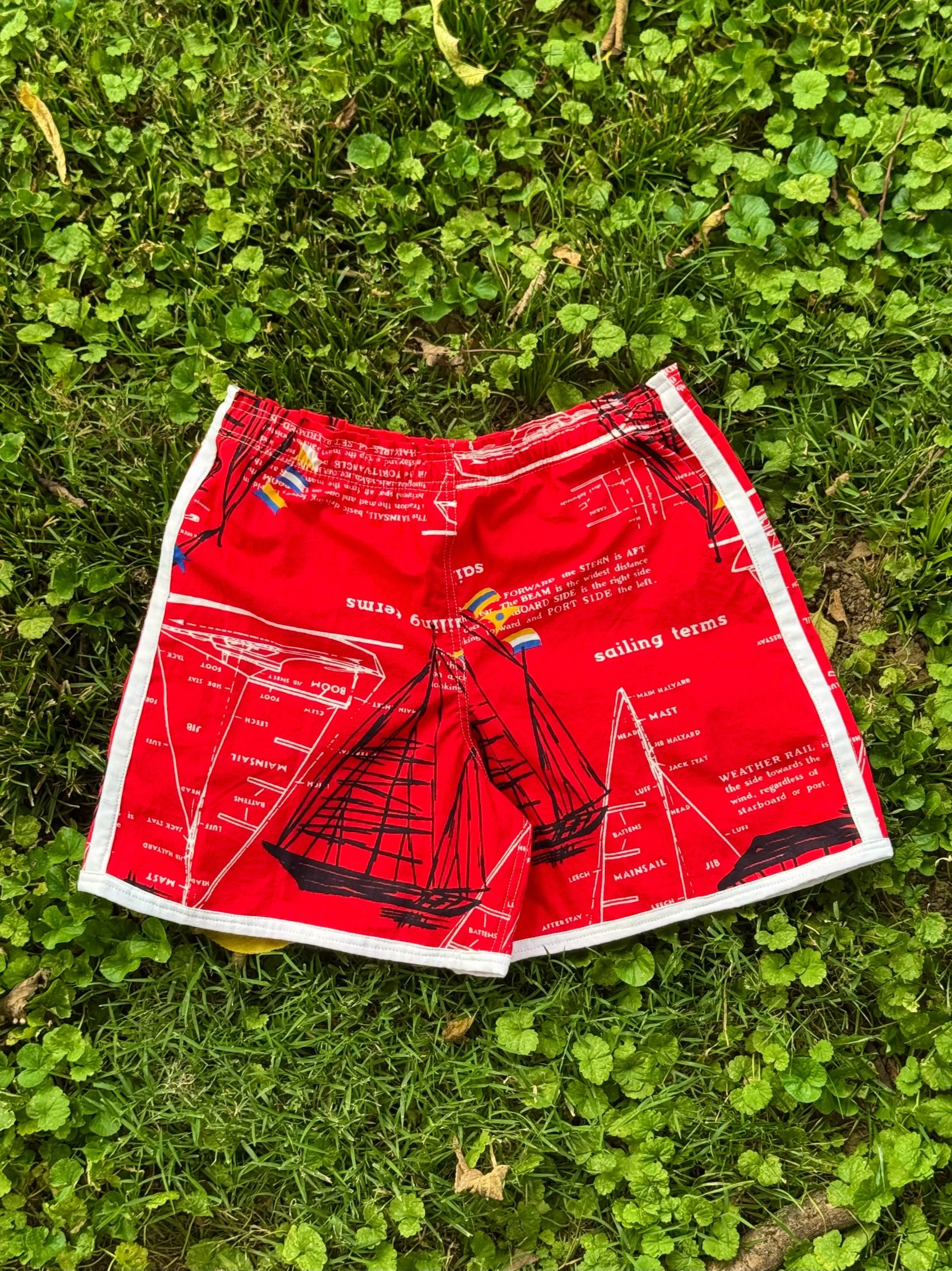 Sailors Shorties Cotton Camp Shorts • Men’s M