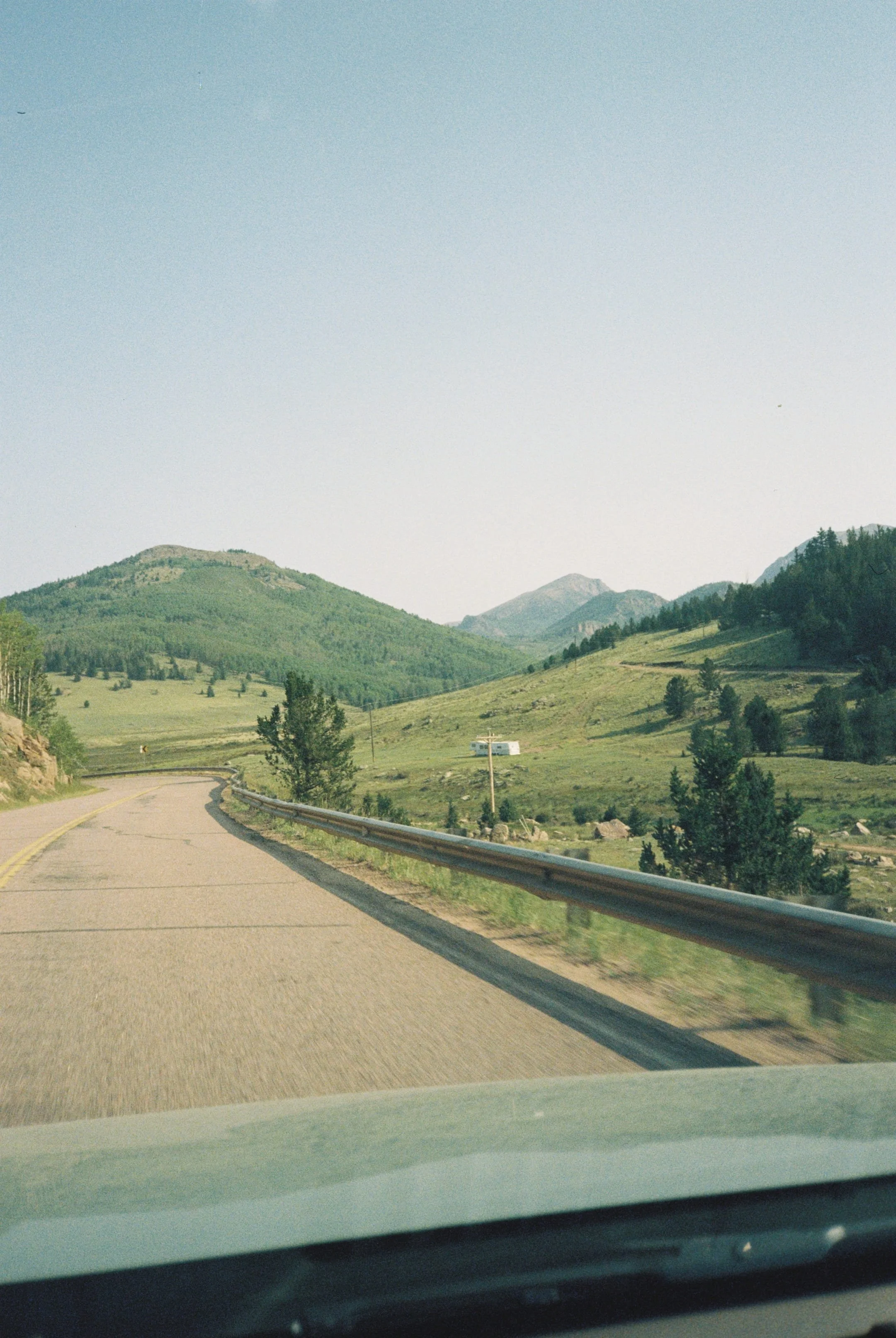 R1-01917-003A.jpg