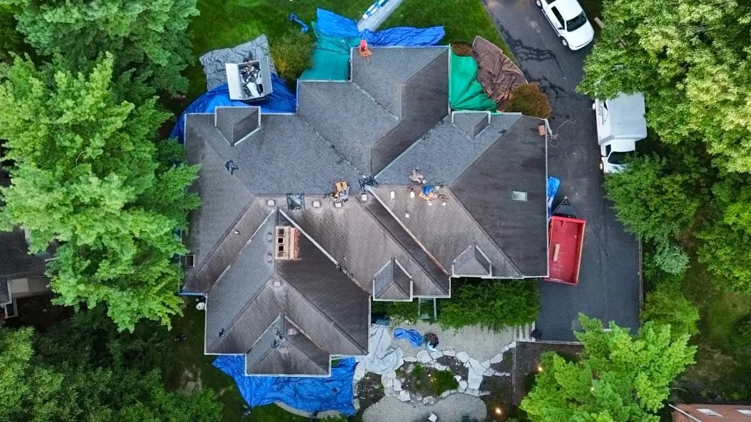 Up before the sun on this Monday morning to replace the roof on this beautiful home in Muirfield 🌤️🏡&thinsp;&thinsp;&thinsp;&thinsp;&thinsp;&thinsp;
&thinsp;&thinsp;&thinsp;&thinsp;&thinsp;&thinsp;&thinsp;
Connect with Your Neighborhood Roofer toda