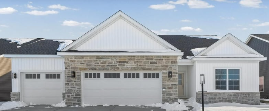 3904 Bay Circle, Champaign, IL