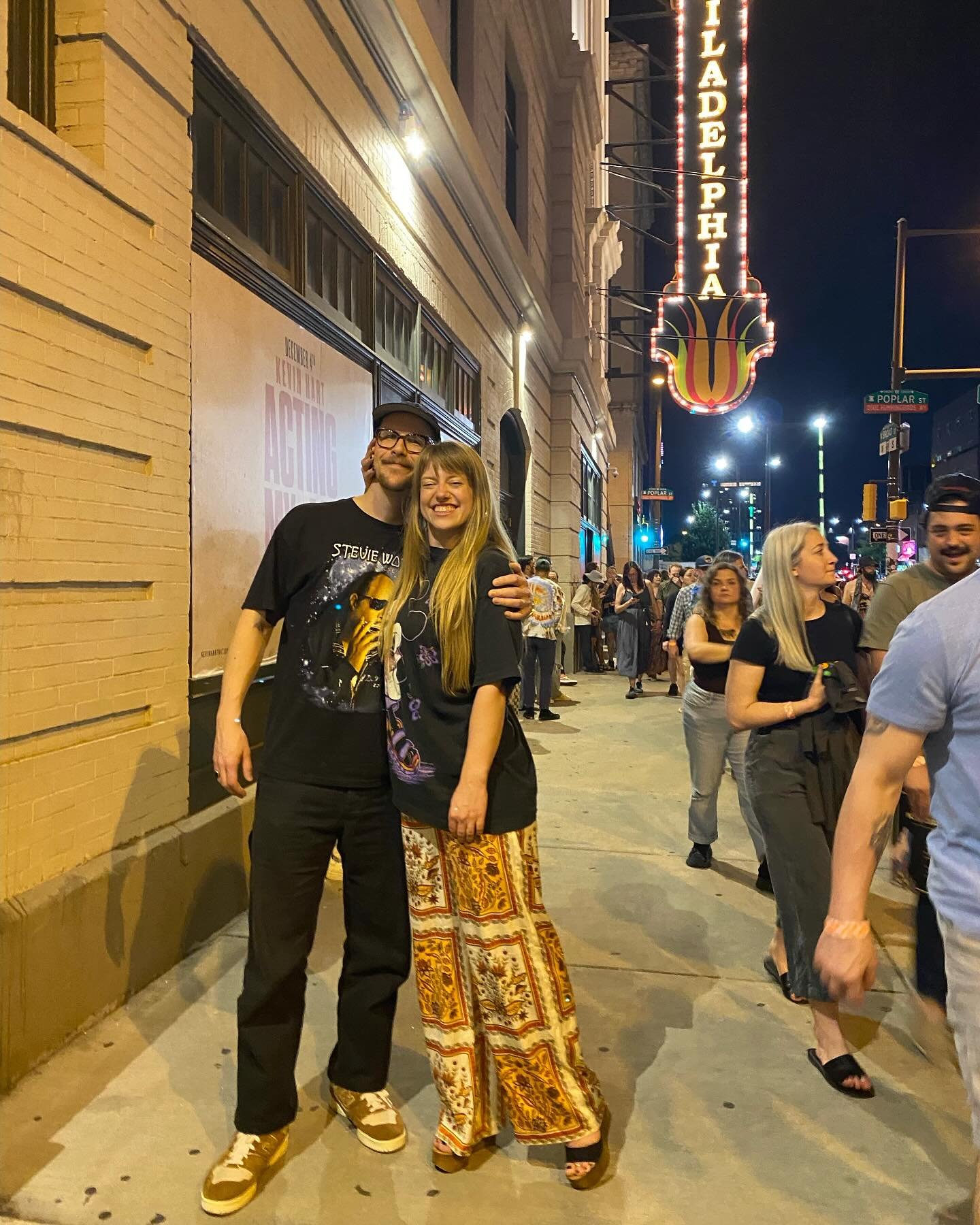 Me and my foxy lady vibin&rsquo; with @khruangbin in downtown Iladelphia 🦊