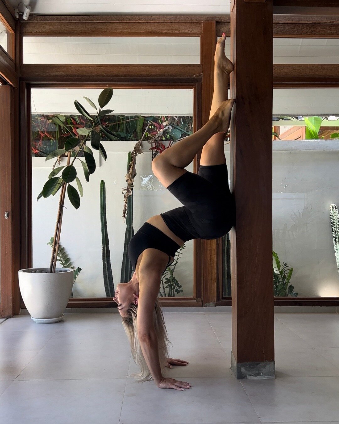 Move your body 💃 Here's how movement has reduced my anxiety

Engaging in regular movement has been instrumental in helping to reduce my anxiety levels! Whether it's going to the gym or practising yoga, movement has helped me release pent-up energy a