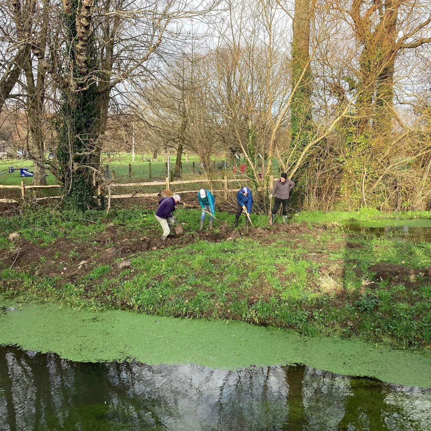 A great volunteering session 🙌

Together we cleared back vegetation from the small stream we created, helping pooled water flow more freely and finished wood-chipping the wetter sections of the path. 

Small changes, big difference &ndash; and a dri