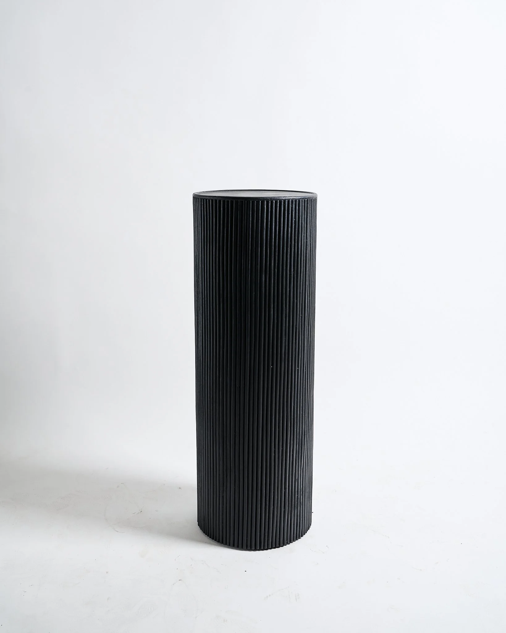 2025_LG ITEMS_Vase_Stool_Chairs0035.jpg