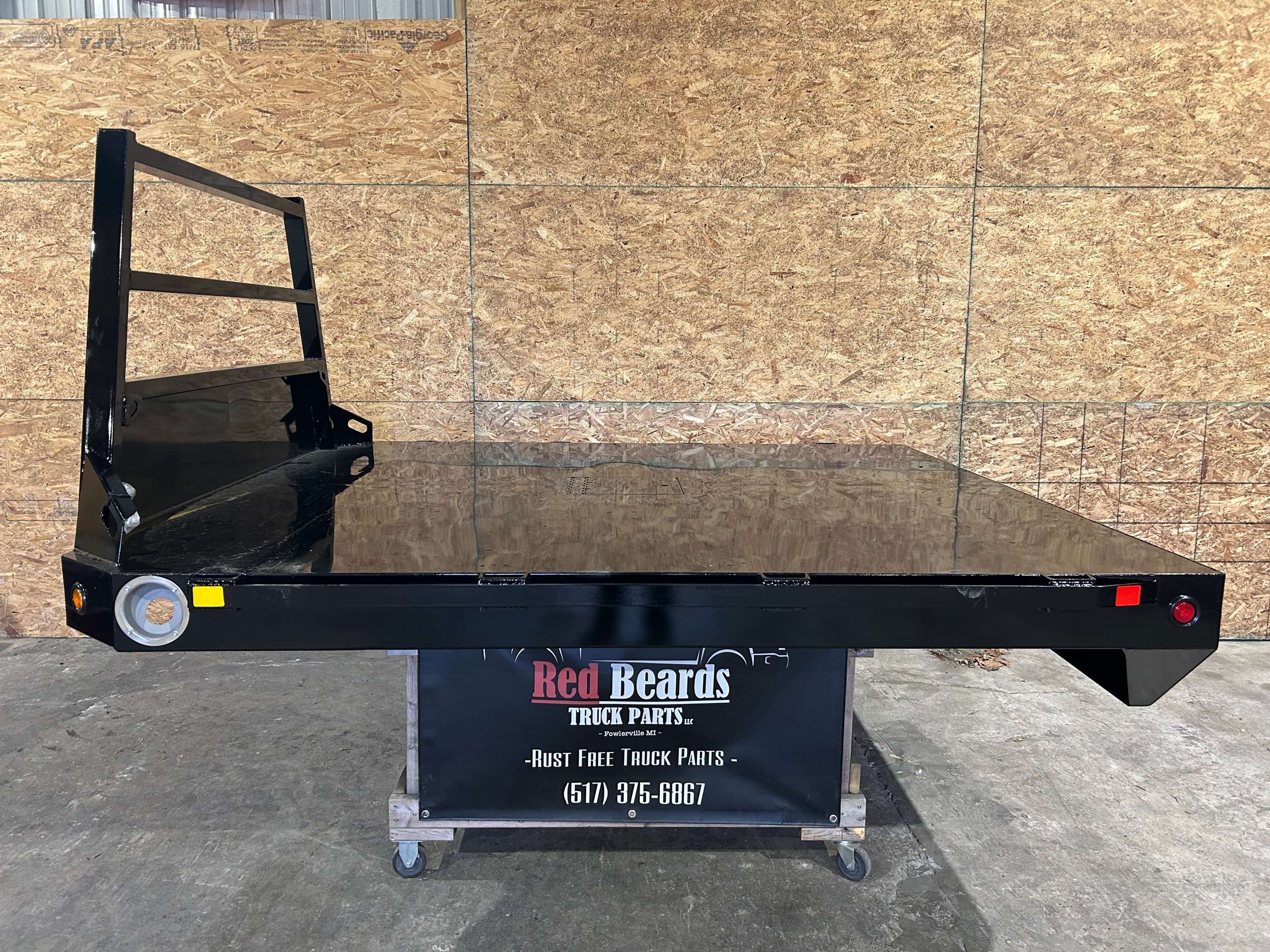Smooth Top Dually Long Bed Flat bed