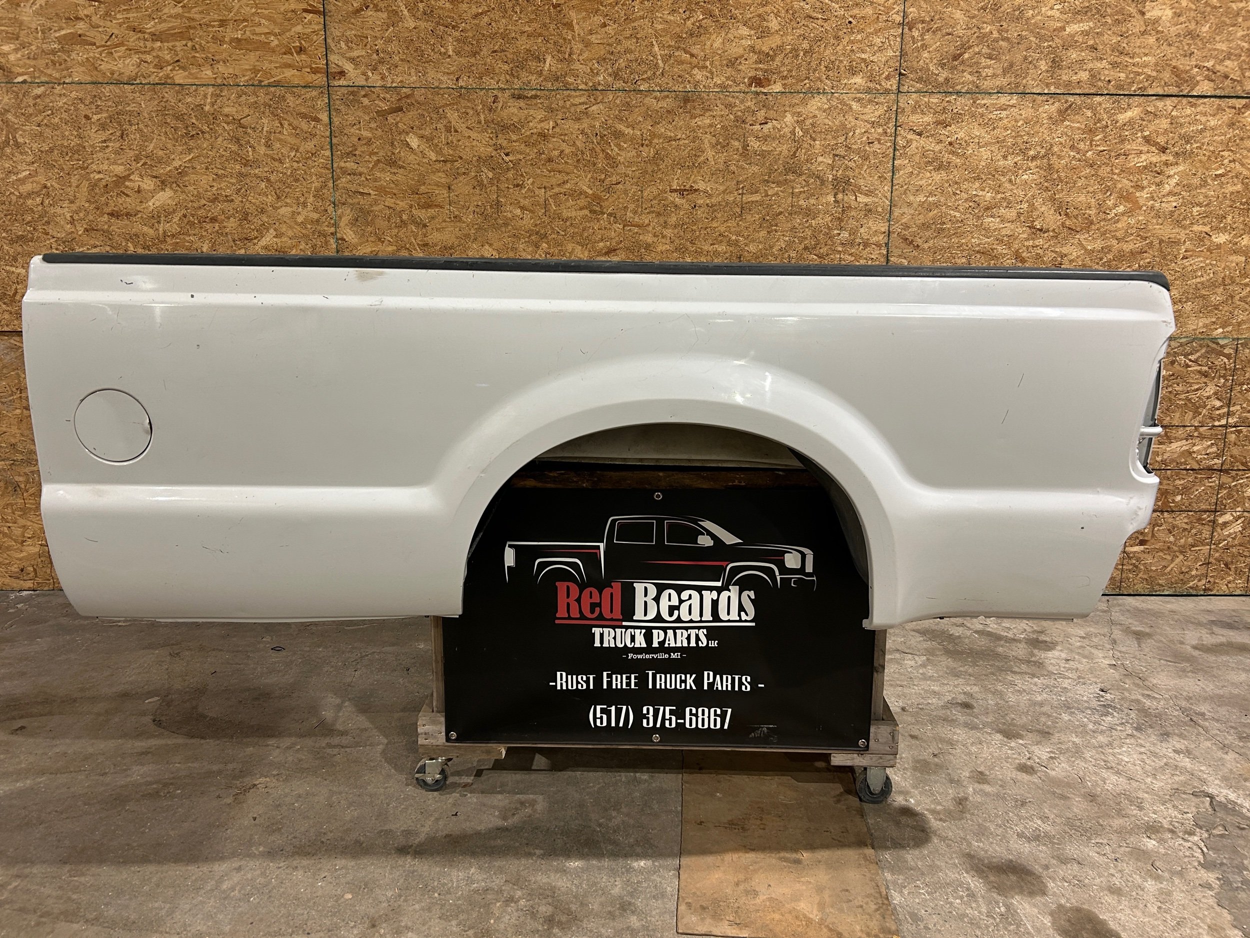 White 99-10 Super Duty Long Bed #25170
