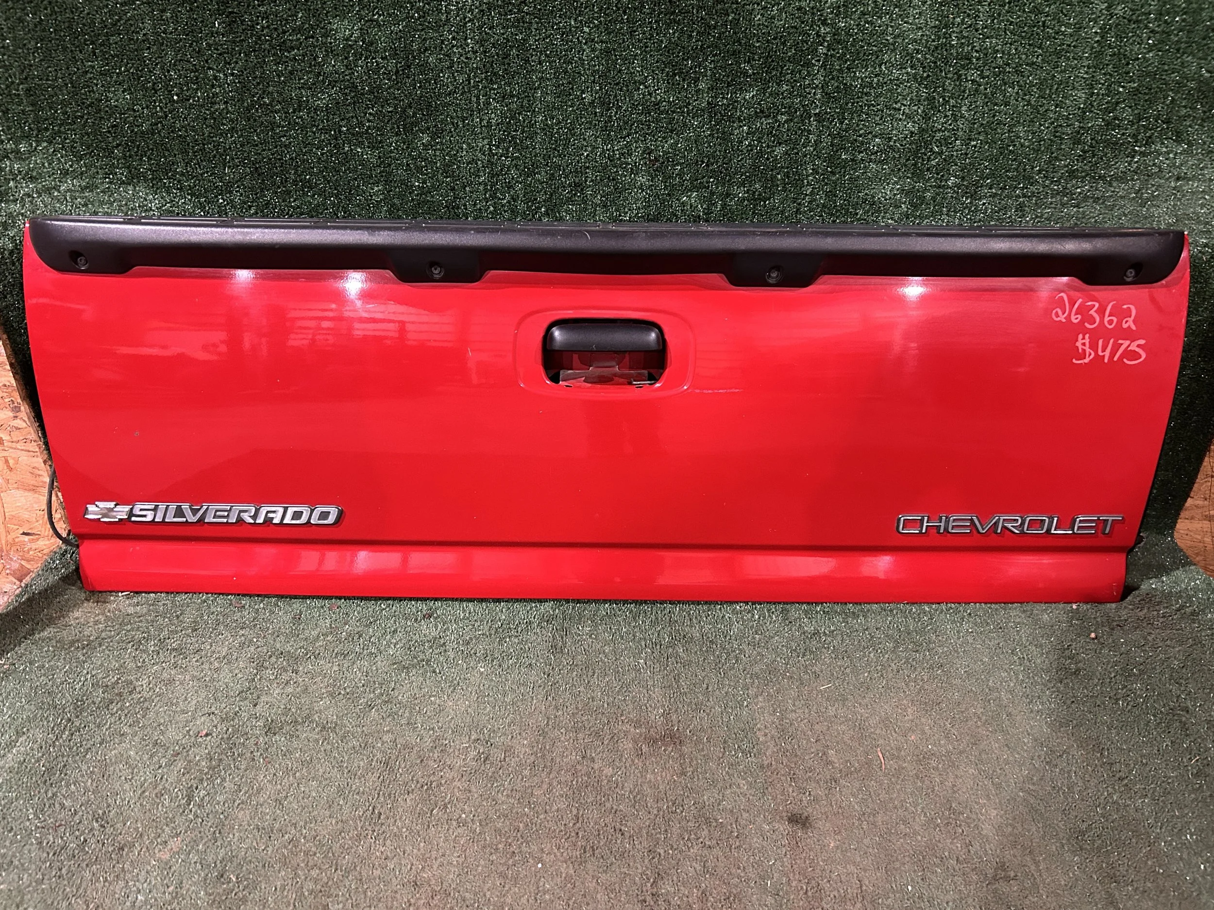 Red 99-06 Tailgate #26362