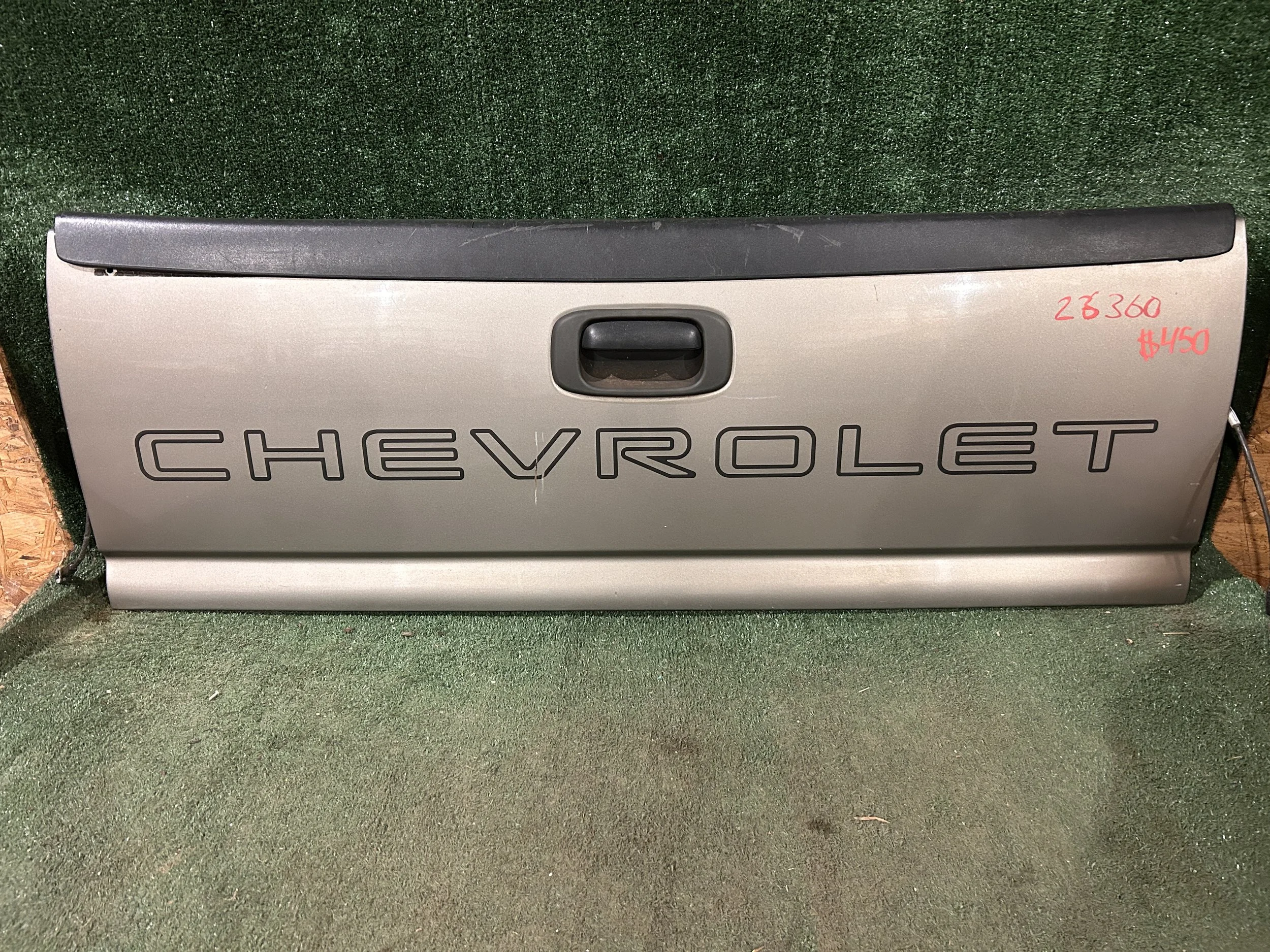 Pewter 99-06 Tailgate #26360