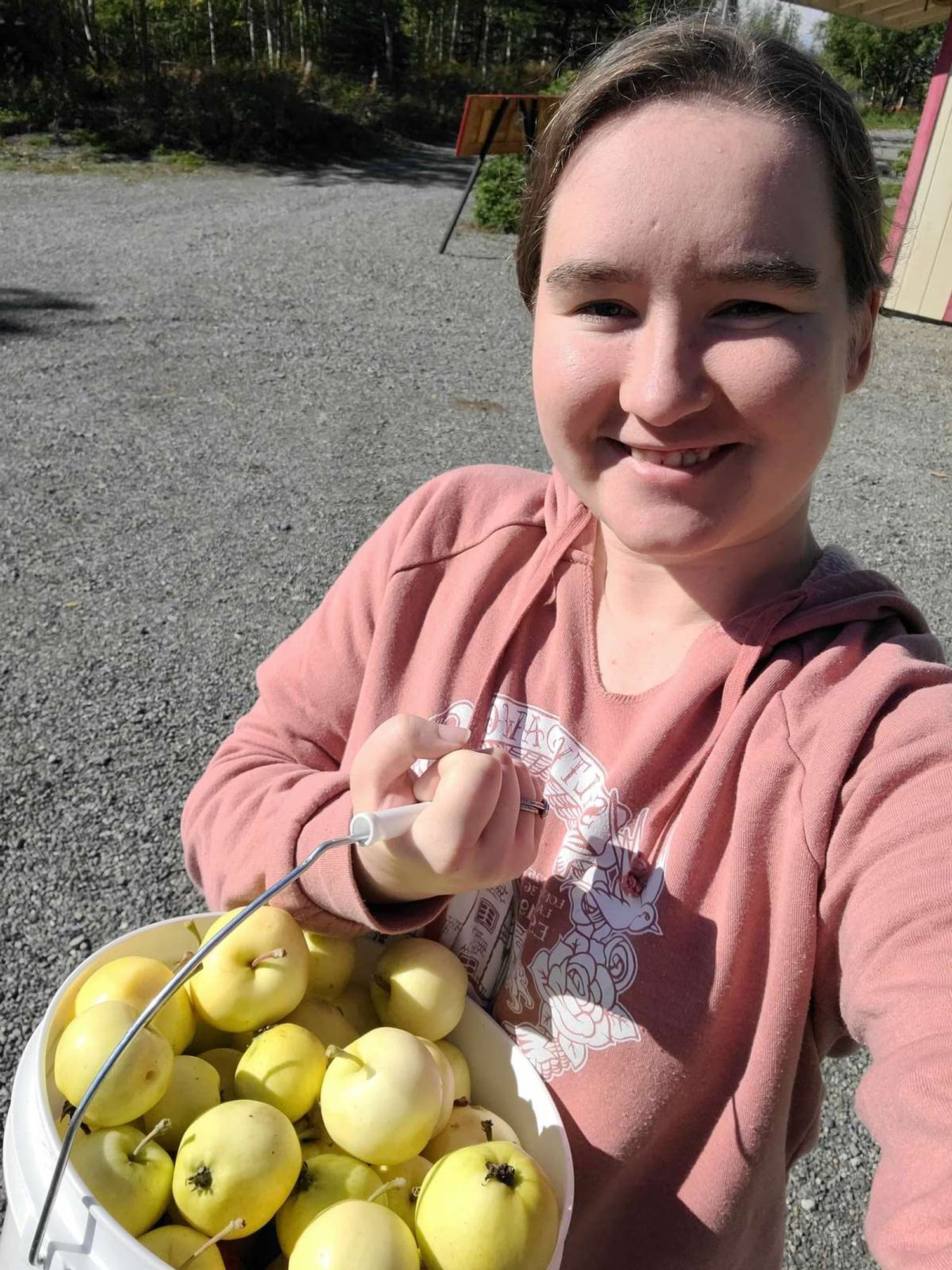 Apple picking day!!.jpg