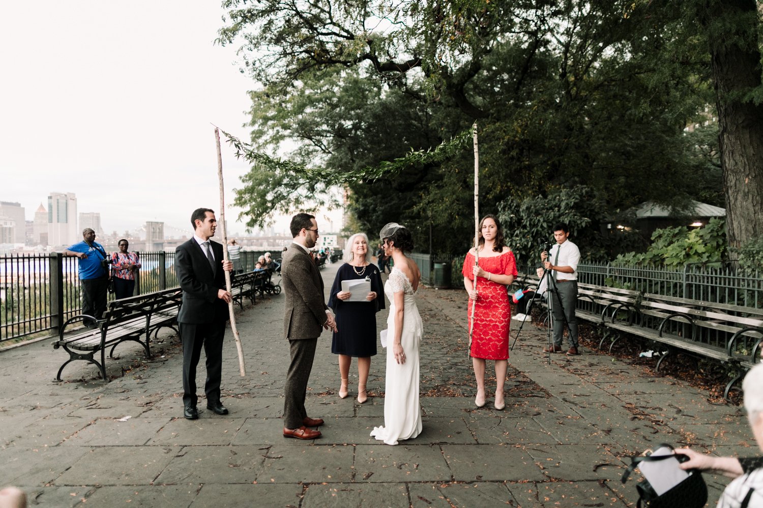 Brooklyn-Heights-Promenade-Friends-of-farmer-wedding- 58.jpg