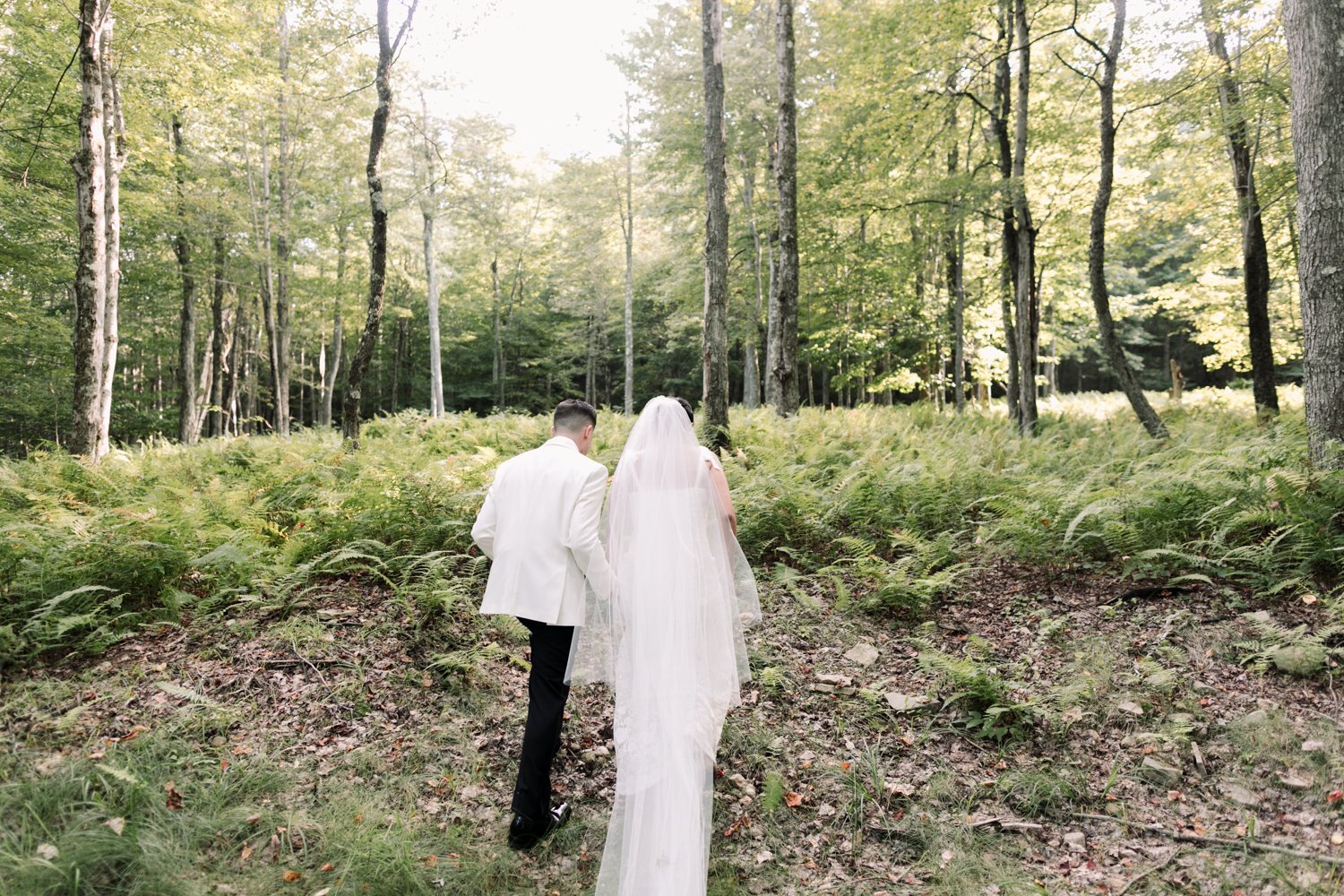 Handsome-Hollow-Catskills-wedding-photographer-77.jpg