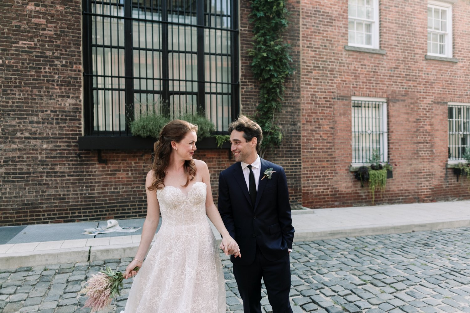 NYC-Wedding-Photographer-Washington-sq-park-25.jpg