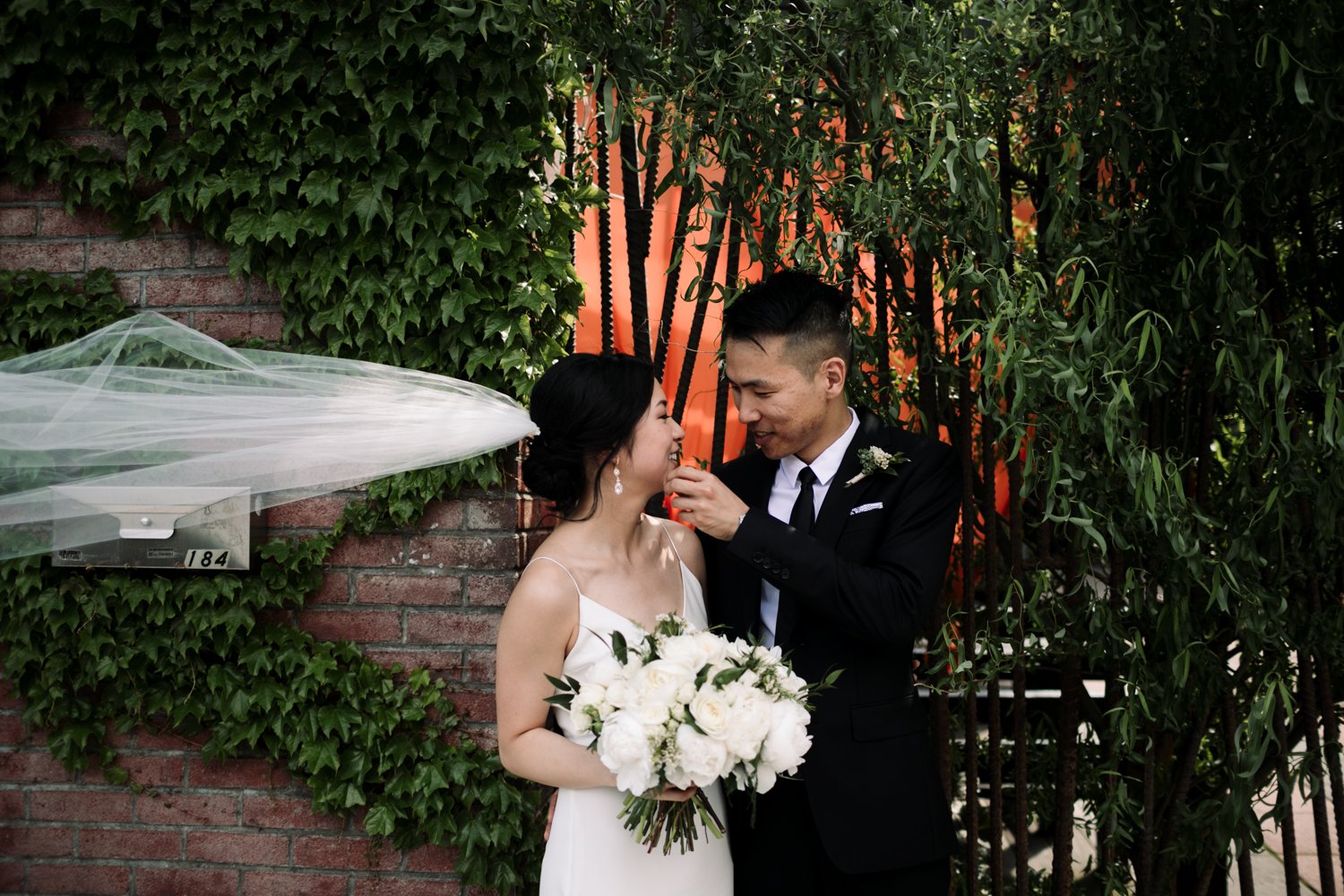 Brooklyn-winery-wedding-photographer-12.jpg