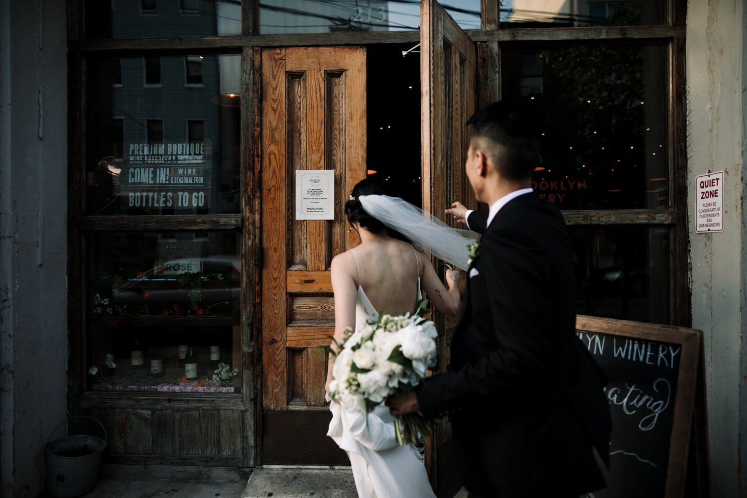 Brooklyn-winery-wedding-photographer-33.jpg