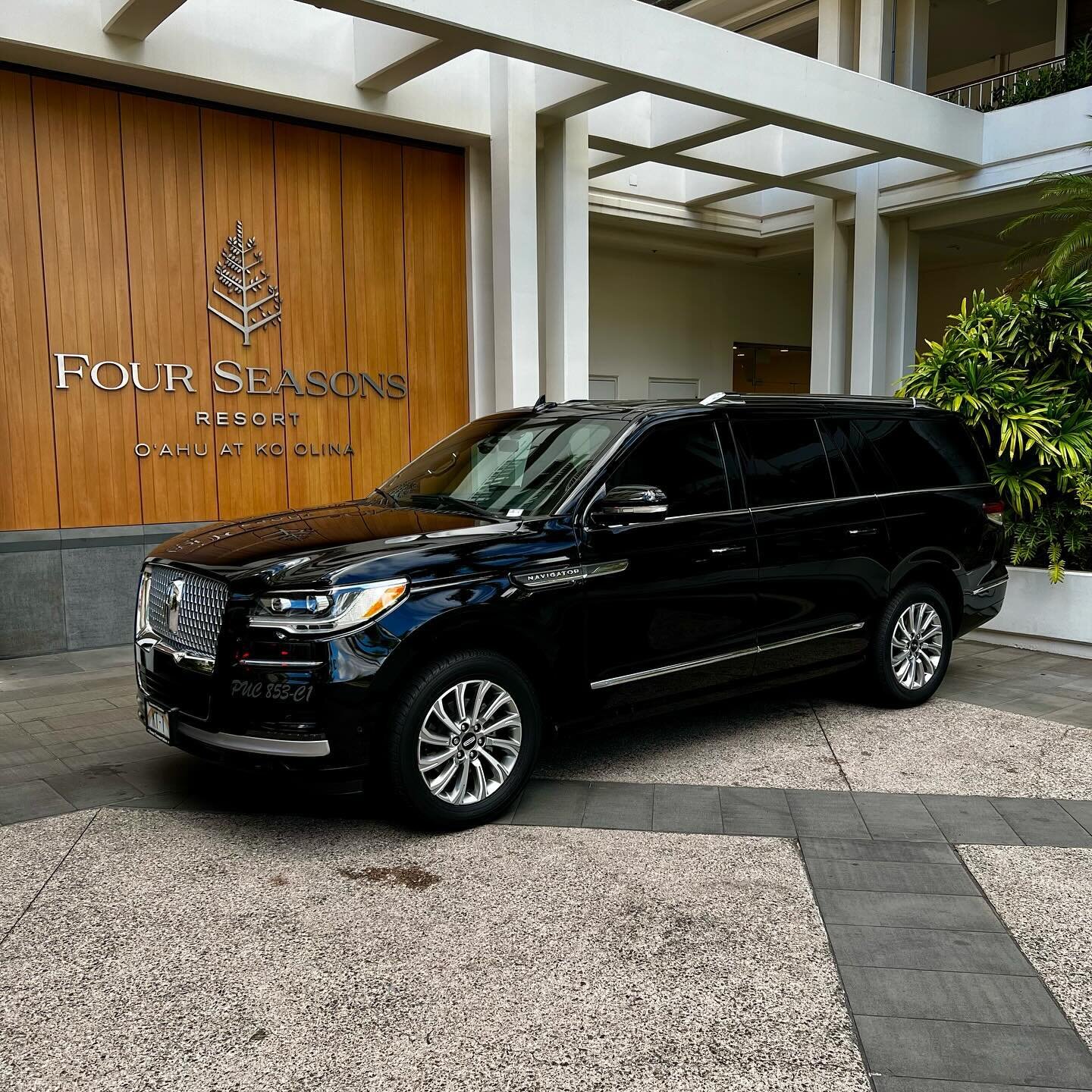 Picking up VIP clients today at Four Seasons Resort Oahu at Ko Olina and heading to the airport. Welcome to a beautiful morning in Honolulu Hawai&rsquo;i. Come ride with us! Mahalo for choosing Kanoa Transportation for your transportation needs.

#fo