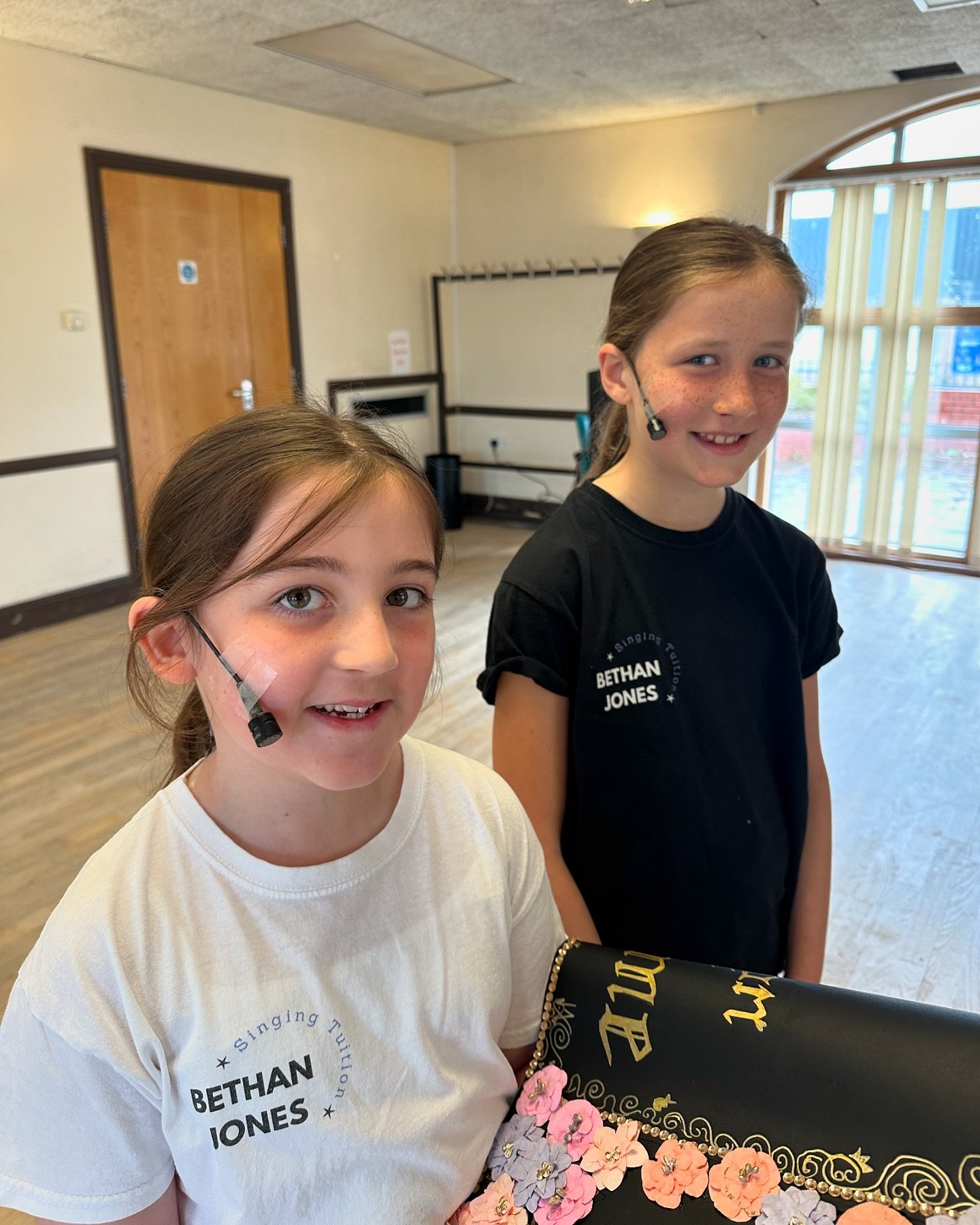 Tech rehersal with our new mics ✅ 
1 week to go!!!