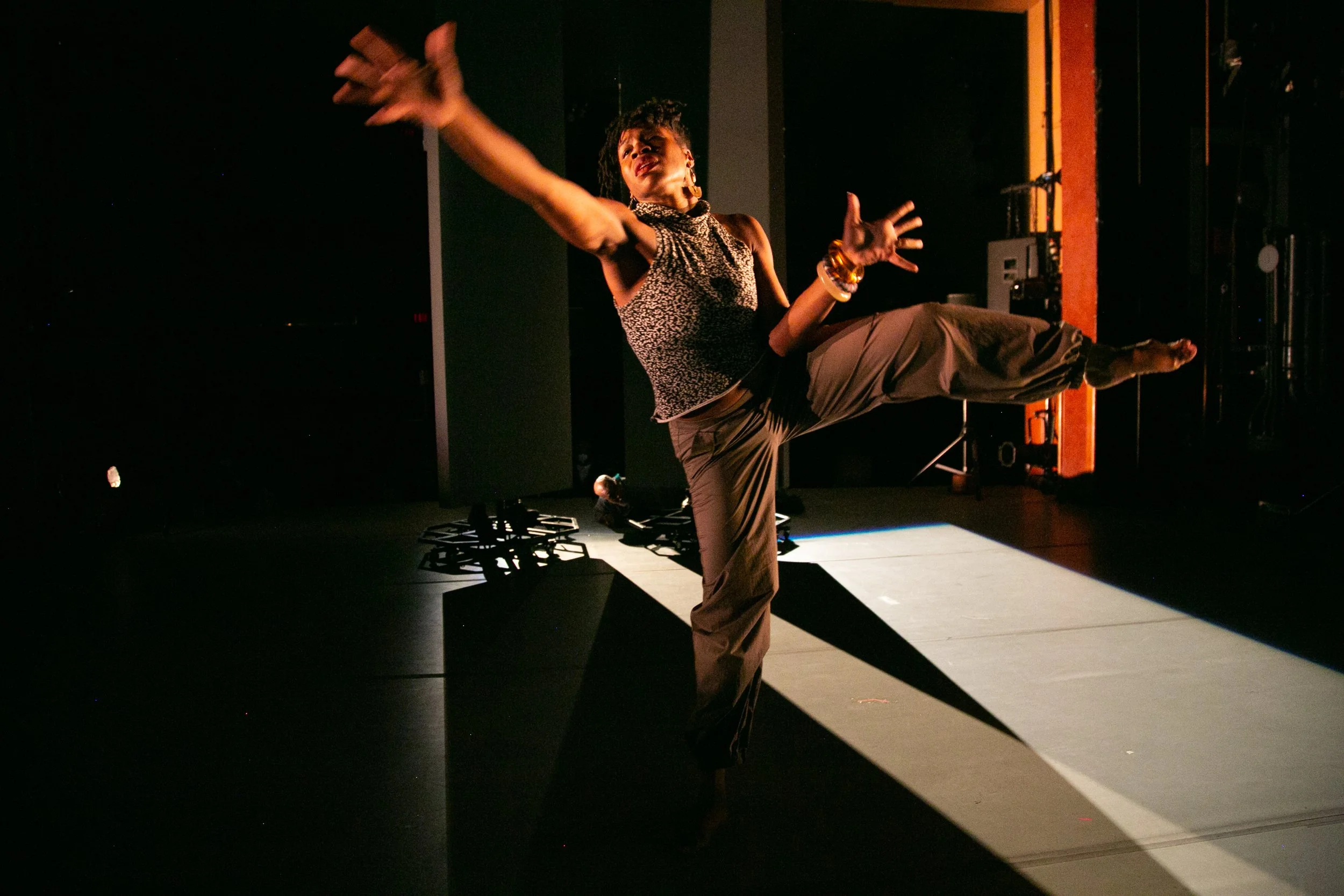 512720221006_7NMS_MarjaniForté-Saunders_EverettSaunders_AbronsArt_WhitneyBrowne.jpg