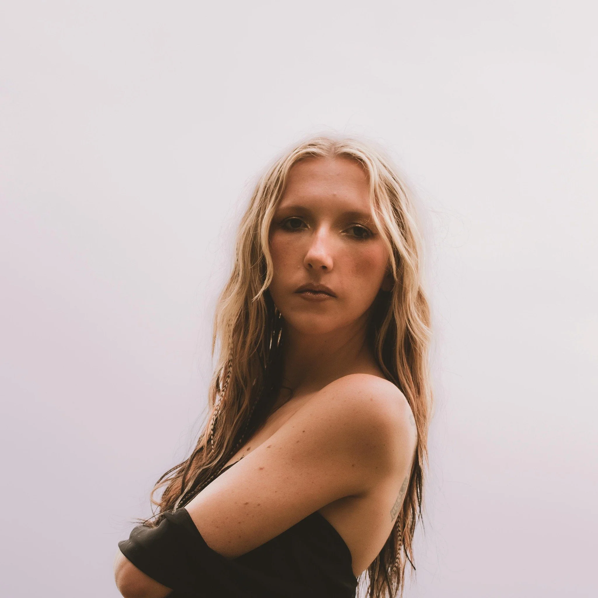 Sarah Mootz (Singer Songwriter)