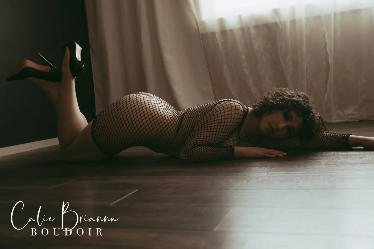 Dark and Moody Boudoir Photos Edmonton