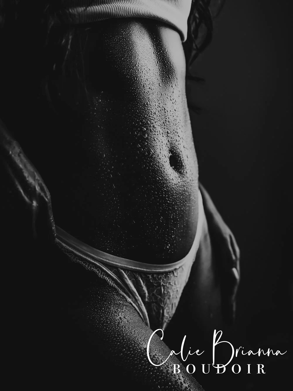 Beauty begins the moment you decide to be yourself ✨✨
.
.
.
.
.
.
.
Black and white photos
Intimate portraiture
Edmonton Photographer 
Love yourself