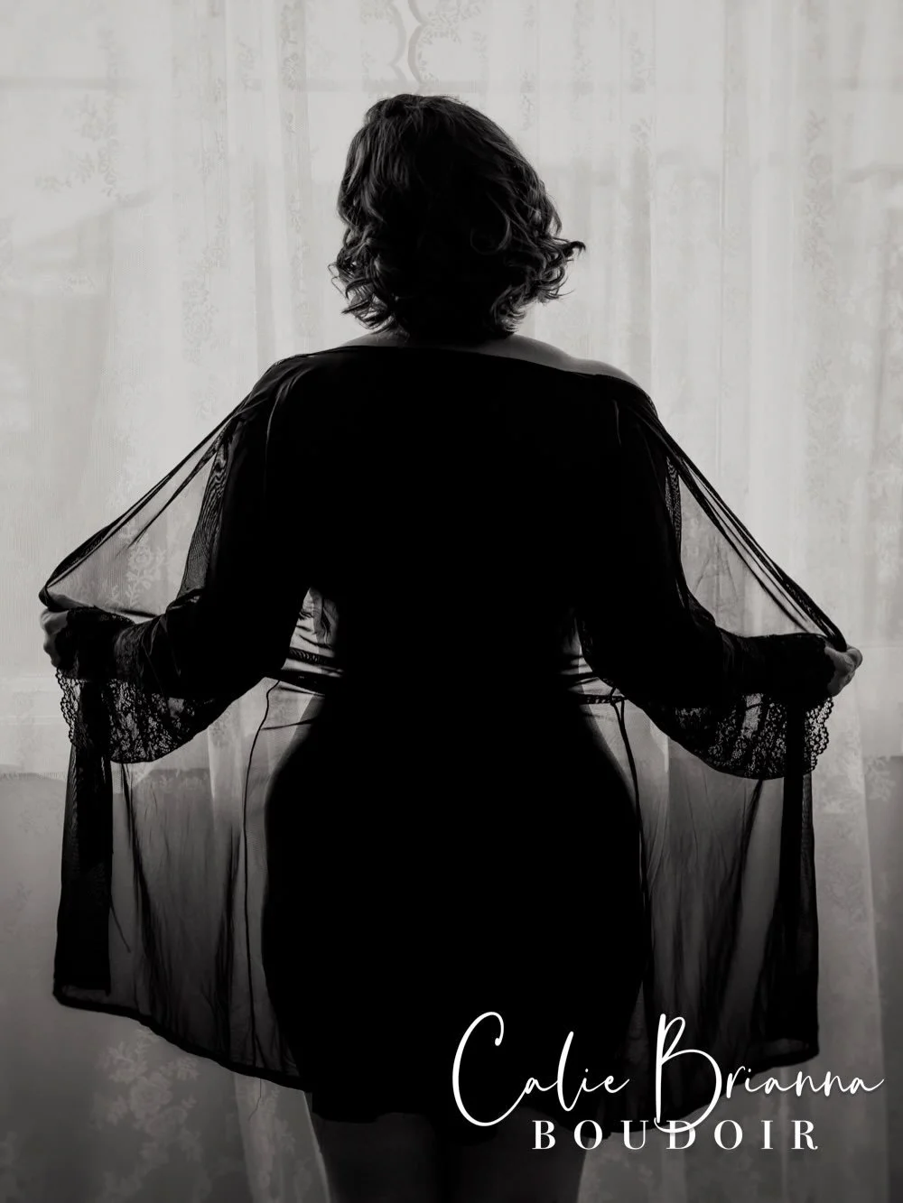 Another day another session 😍 Your reminder that you do not need to change yourself to deserve beautiful photos. ✨

My favourite part of photography is showing women the version of themselves everyone else already sees: confident, radiant, and worth