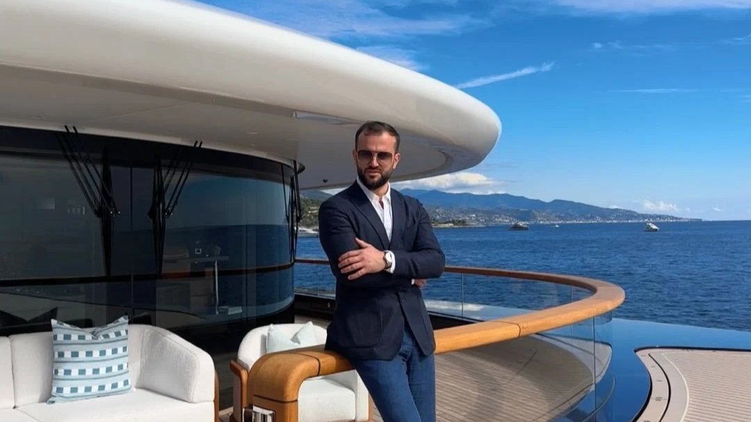 From Content to Charter: How Yachting Demand is Built Today — Interview with The Yacht Mogul