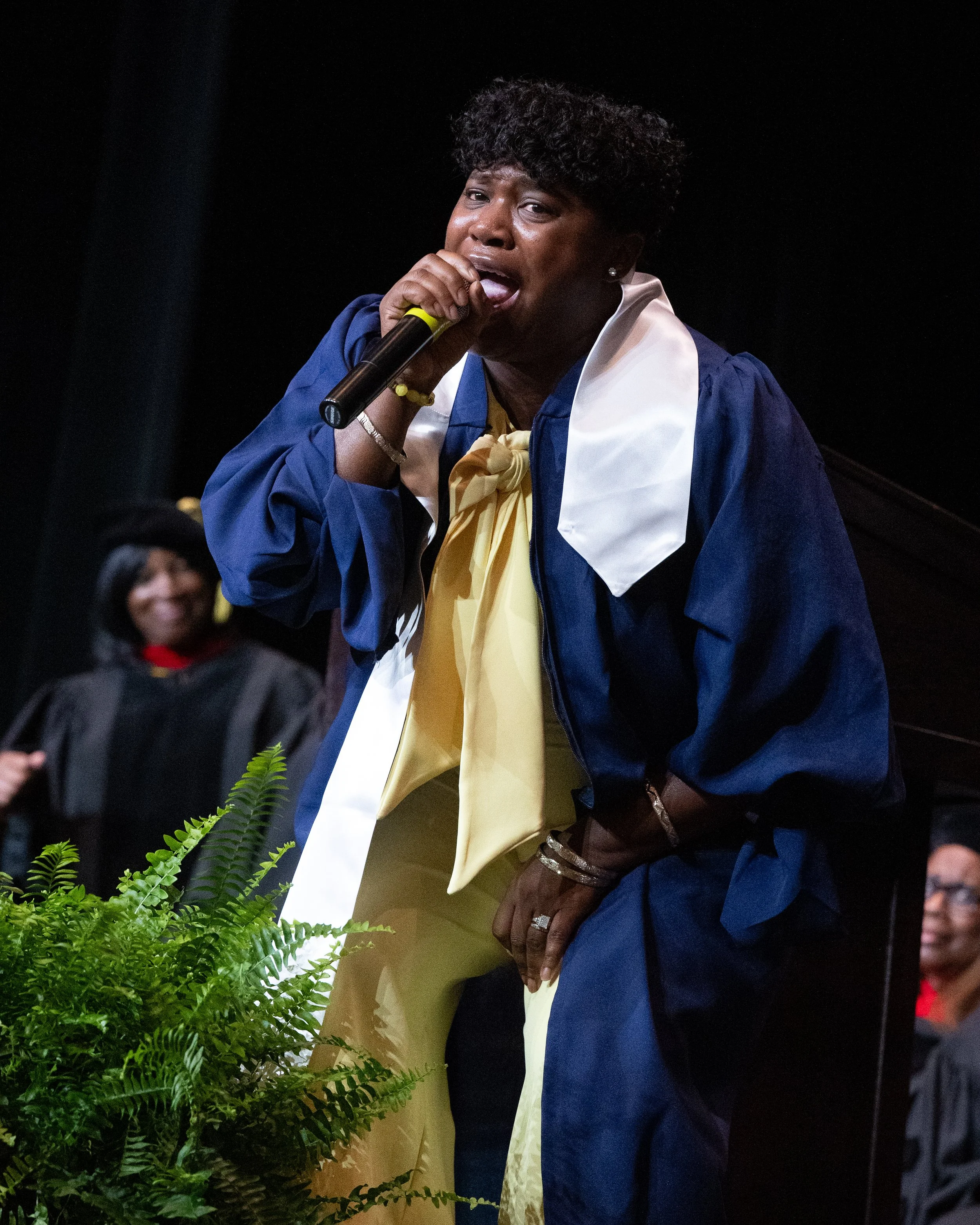 060626-gap ministries graduation-141.jpg