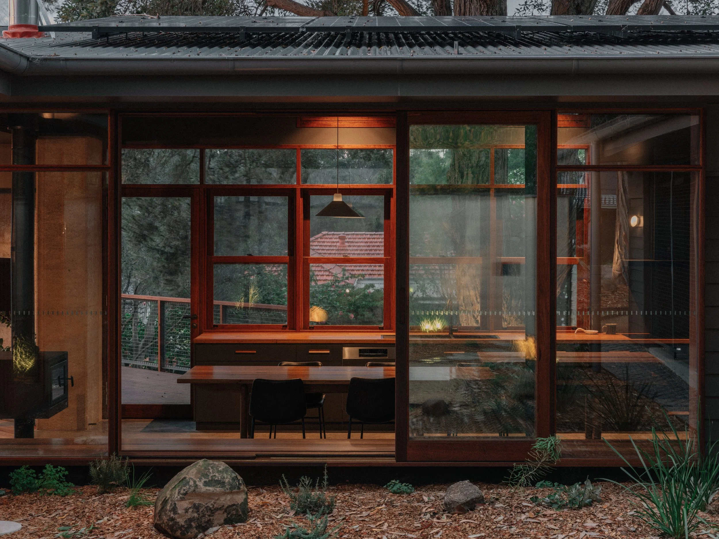 Mt Pleasant:
Undertaken whilst at Takt Studio for Architecture
Photographed by Shantanu Starick