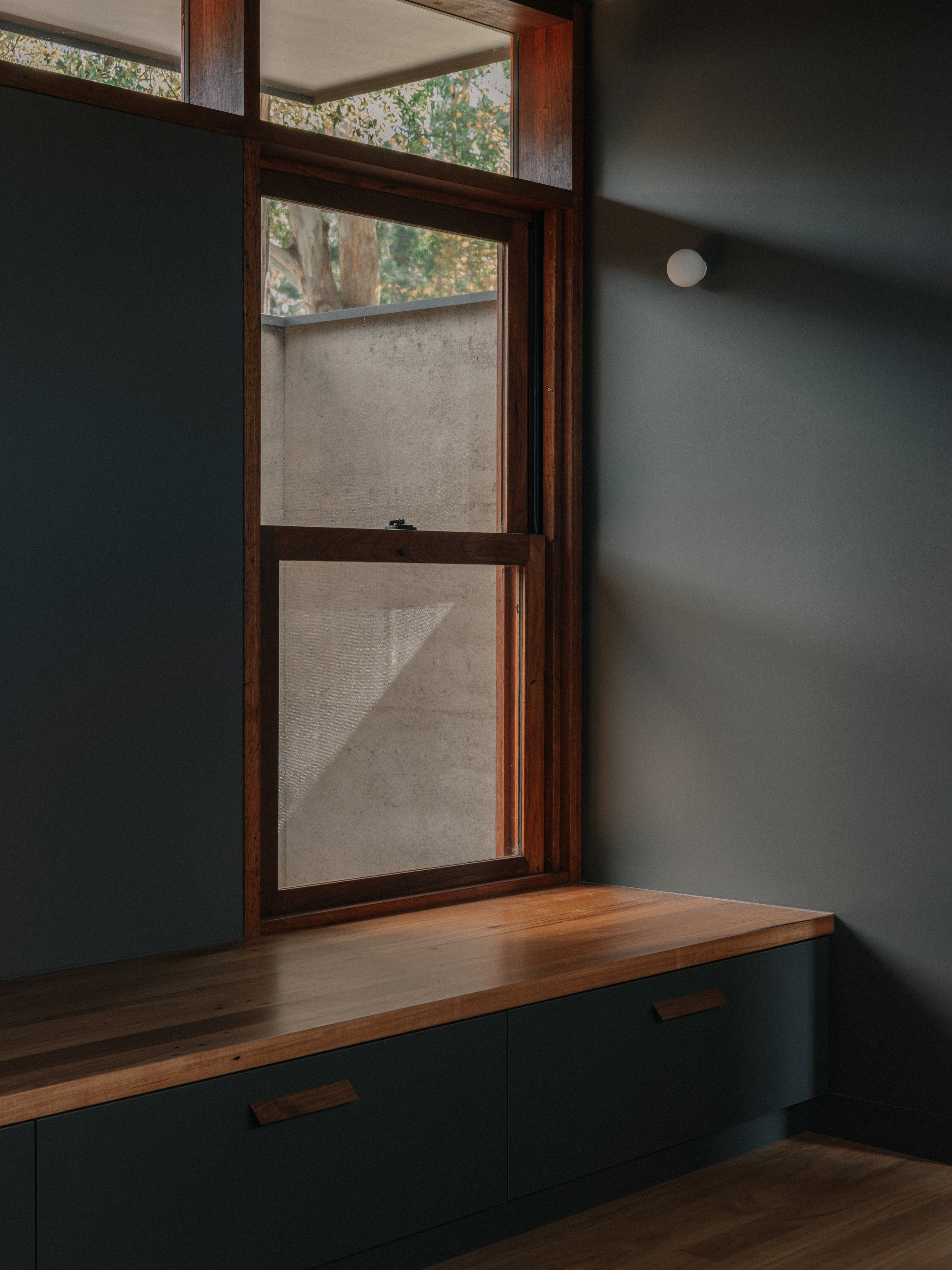 Mt Pleasant:
Undertaken whilst at Takt Studio for Architecture
Photographed by Shantanu Starick