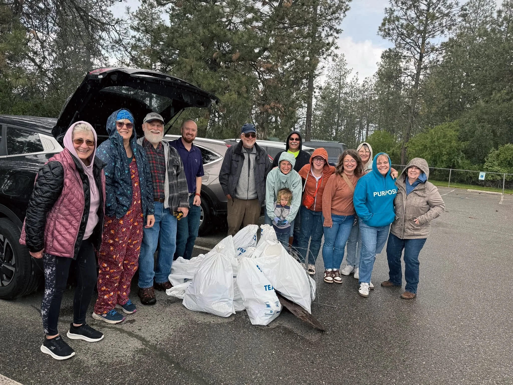 At SVNC, our vision is to reach the Valley! One meaningful way we can do that is by serving our community with love, kindness, and purpose! Serve Sunday is right around the corner, and it is a great opportunity for us to be the hands of Jesus! If you