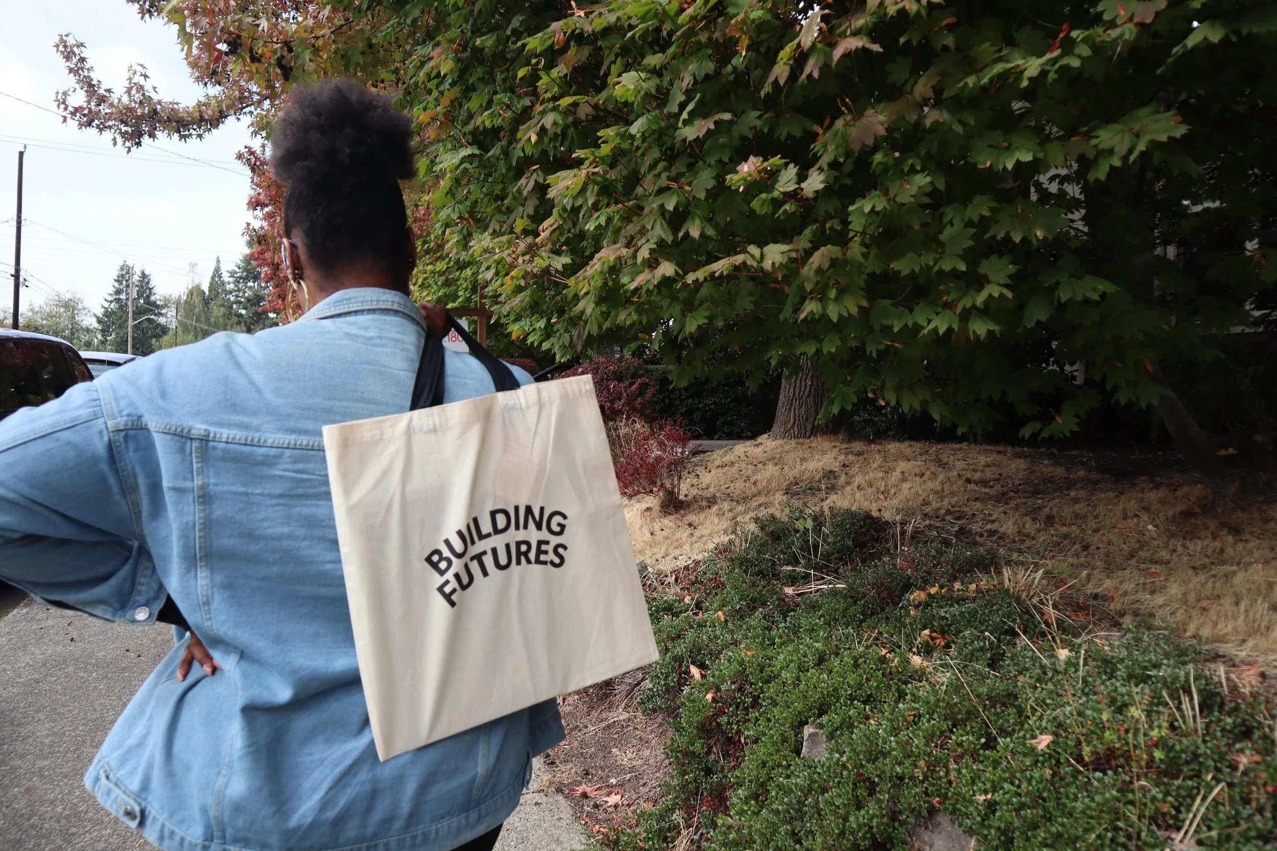 Building Futures Tote