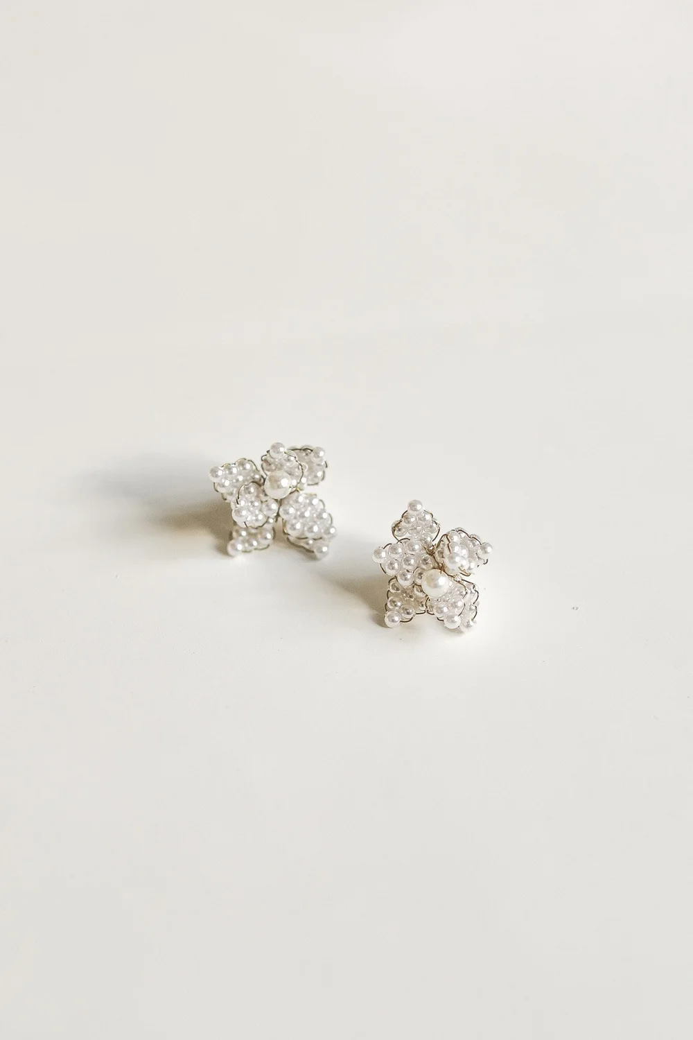 XS Hayden Pearl Studs - Sale — A.B. ELLIE