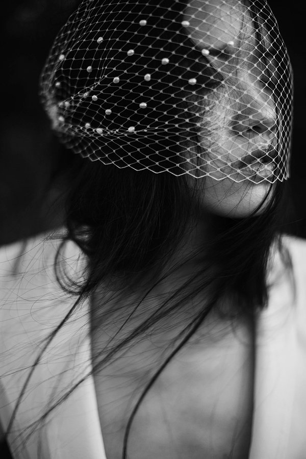 Freshwater Pearl Studded Cage Veil