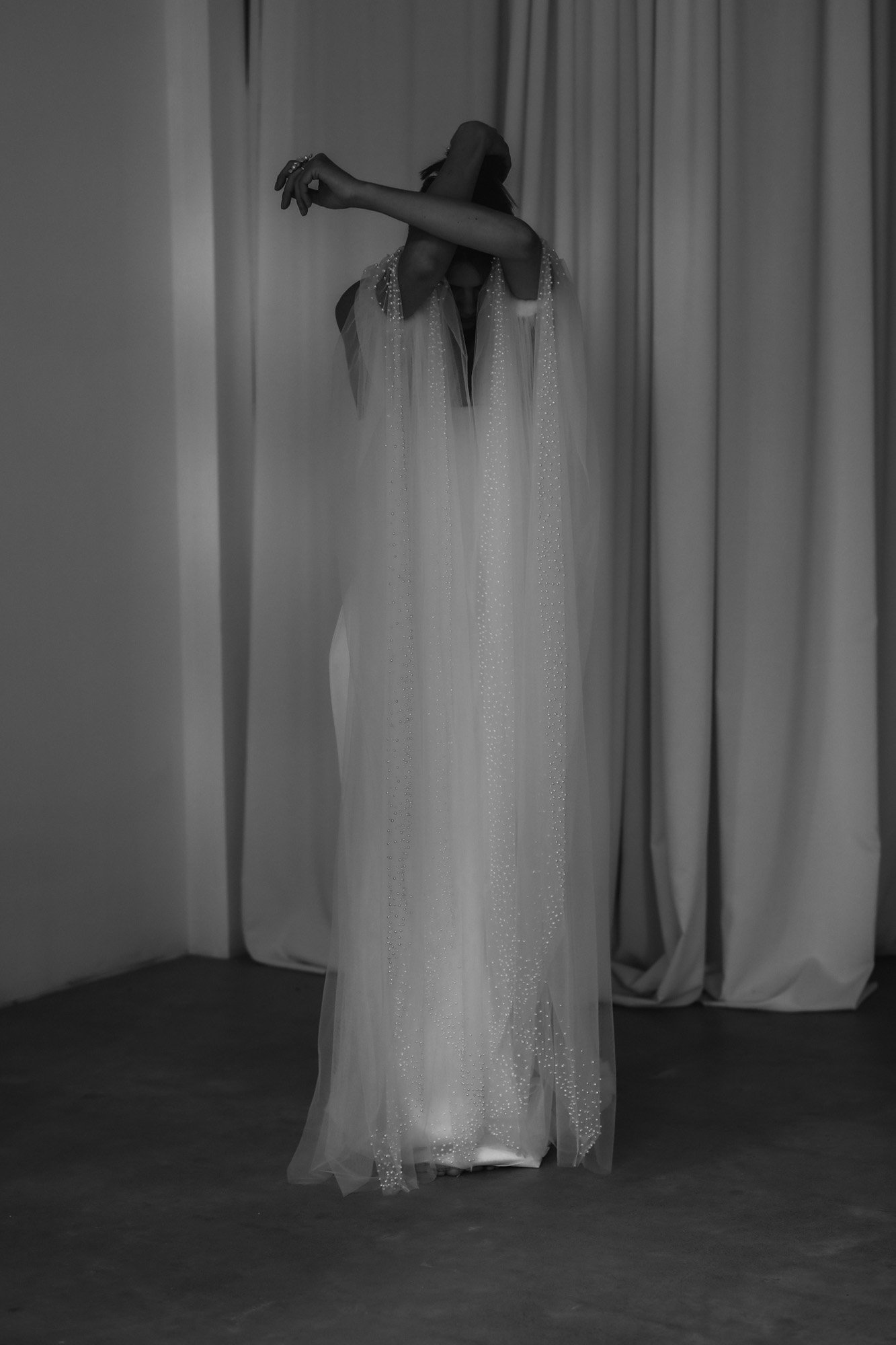 hayden-pearl-sleeves-bridal-accessories-by-abellie-03.jpg