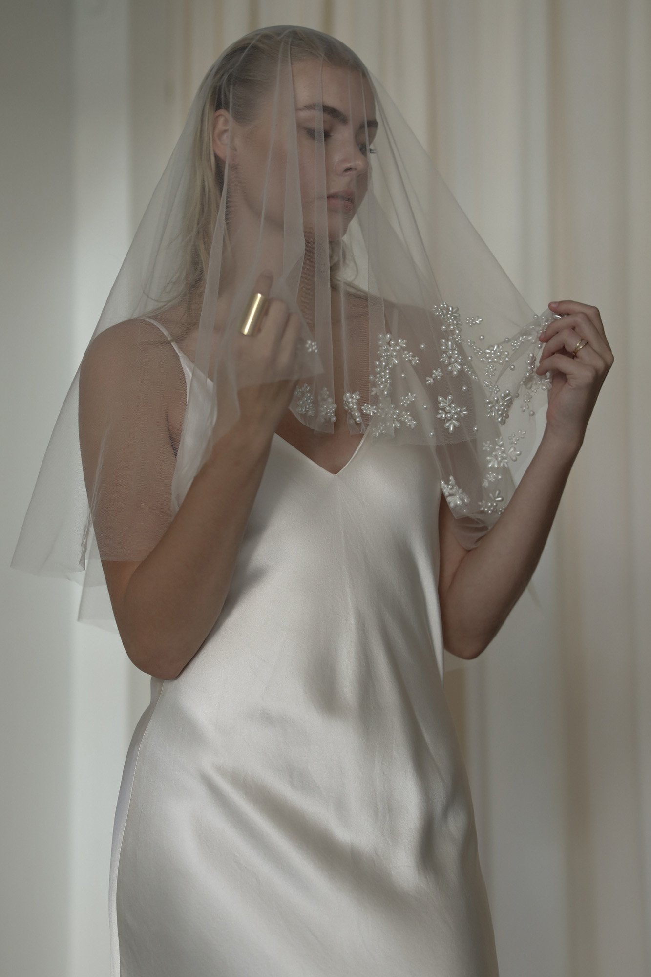Sonia Pearl Mantilla Veil
