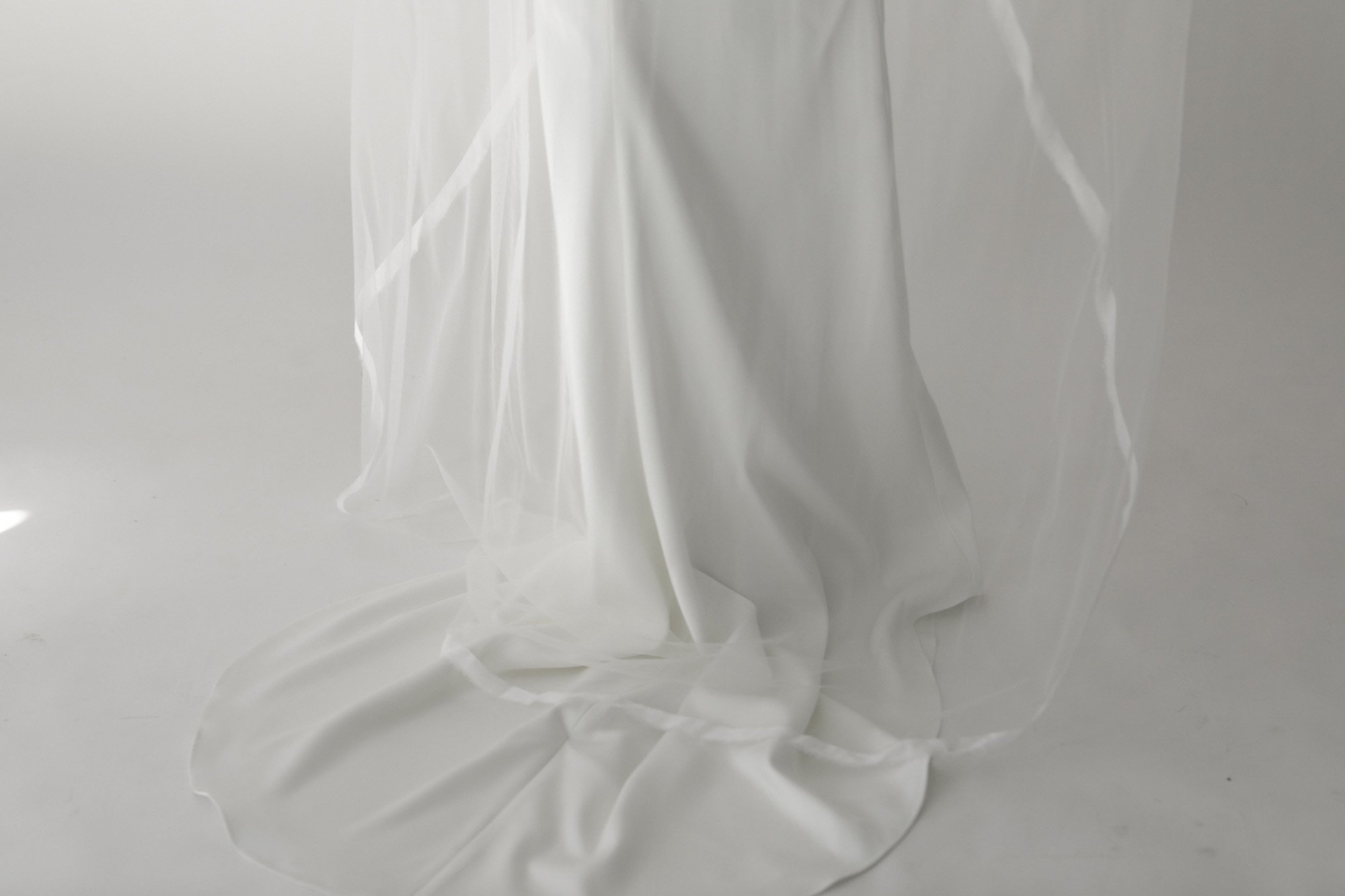 freya-edge-veil-abellie-bridal-accessories-01.jpg