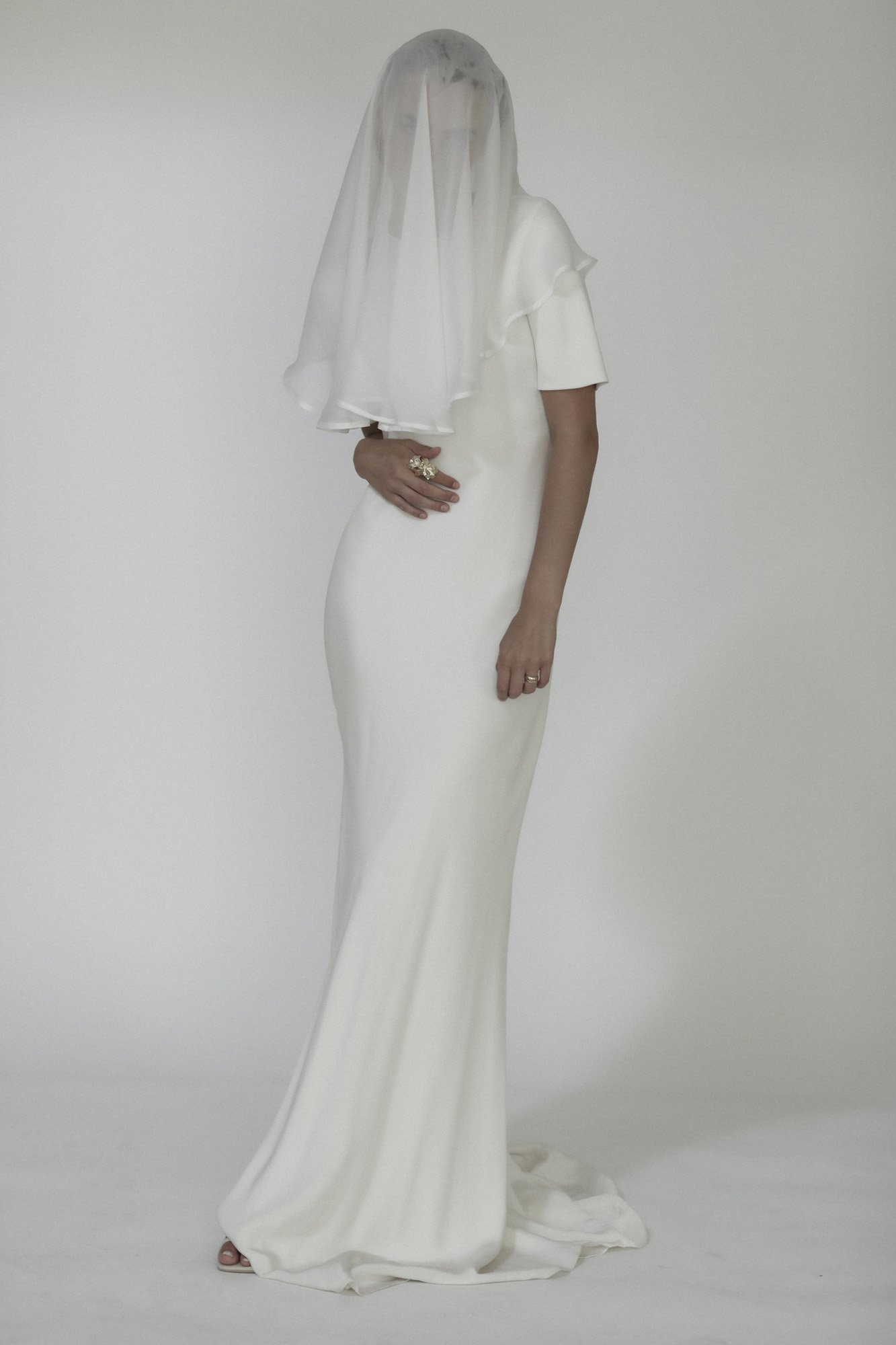 silk-chiffon-veil-by-ab-ellie-4 (1).jpg