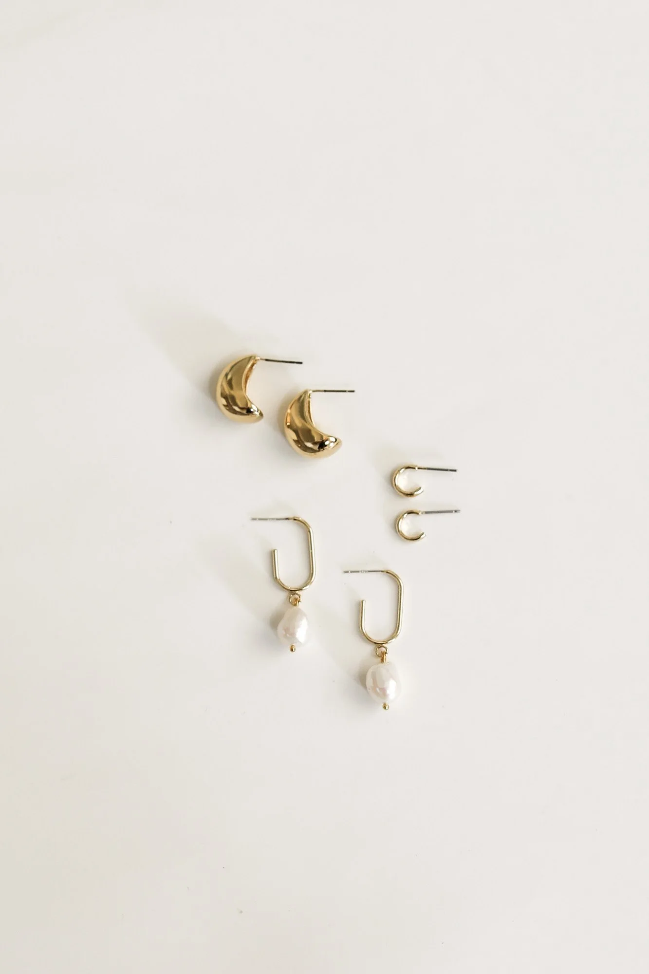 baroque-oblong-hoops-minimalist-earring-set-by-ab-ellie-1.jpg