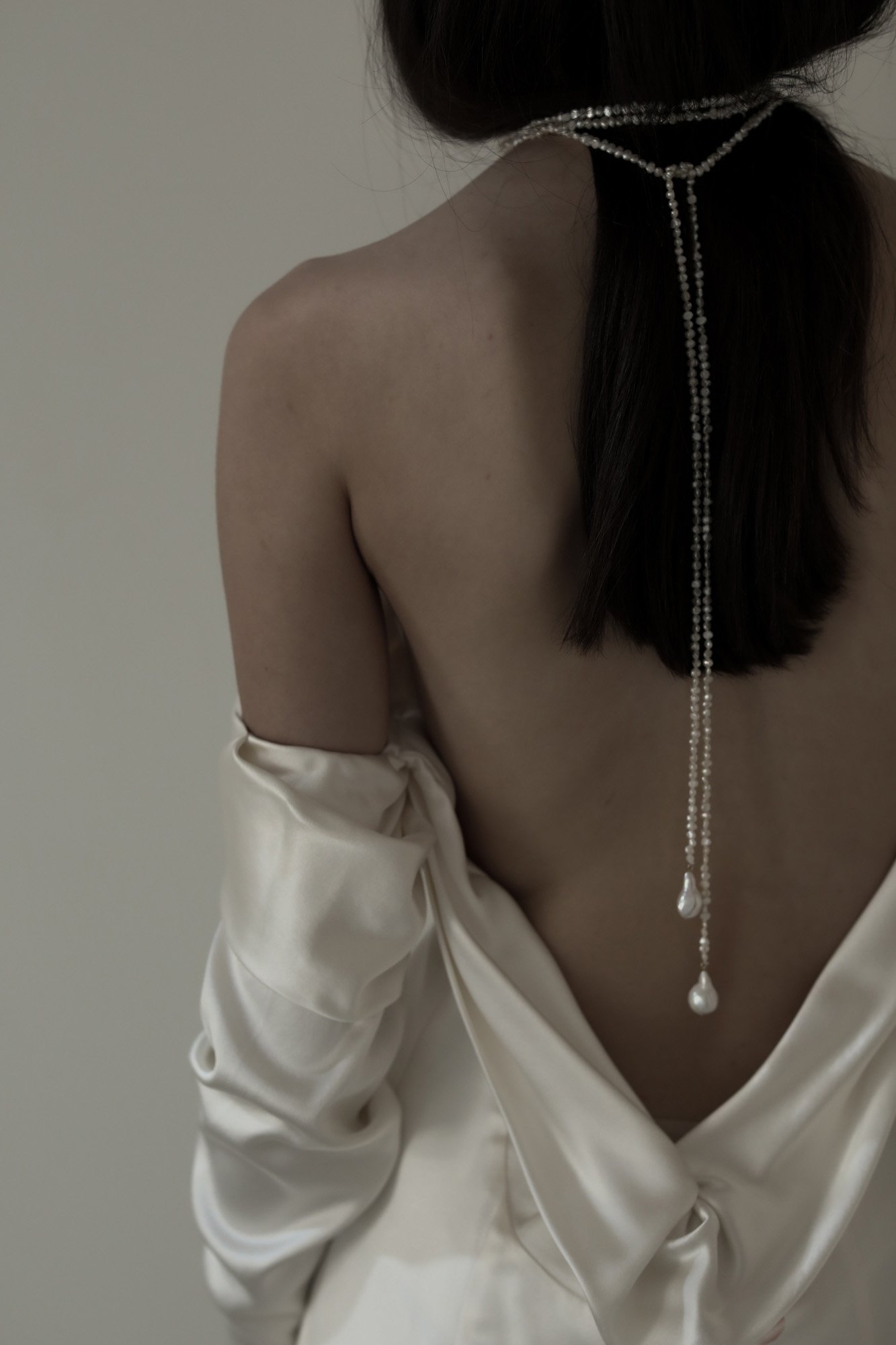 Pearl necklace, Long back necklace, Back necklace wedding, Pearl – Avnis