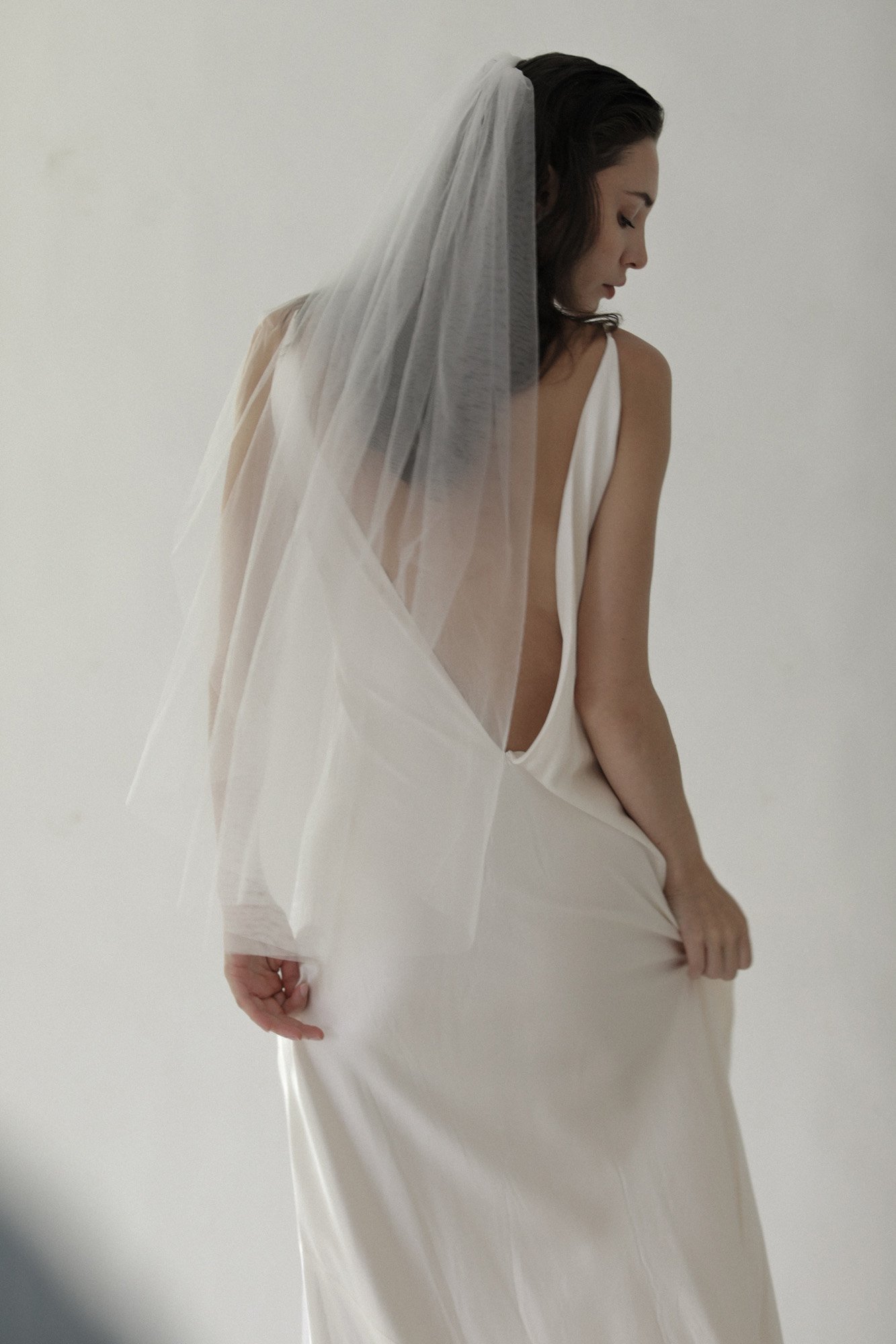raw-edge-veil-abellie-bridal-accessories-23.jpg