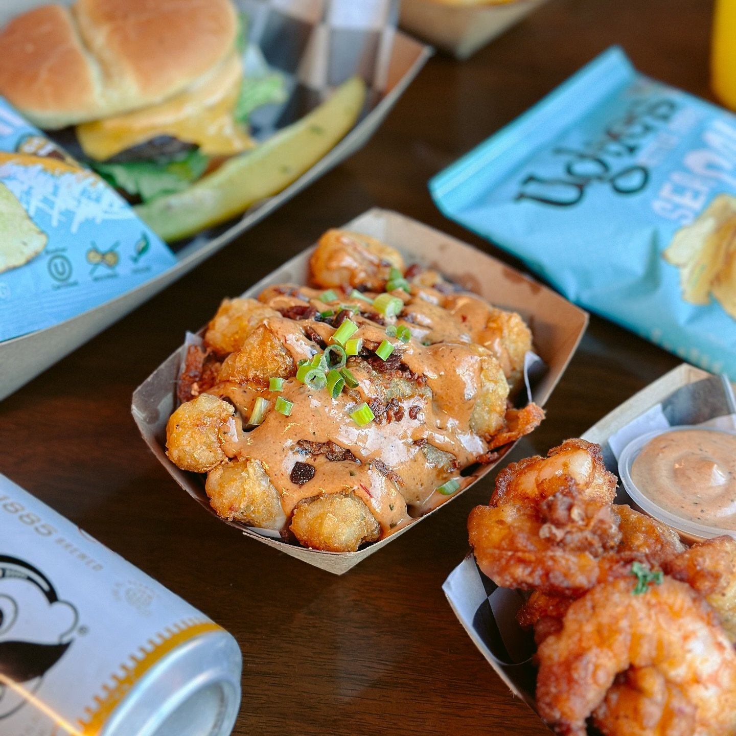 Game day bites under $10! We offer our football specials during ALL NFL games 🍺🏈 Check em out below ⬇️

FOOD
&bull; $10 yard bird sliders (2)
&bull; $8 single smash burger
&bull; $8 fried shrimp (6)
&bull; $8 wings (6)
&bull; $7 street corn
&bull; 