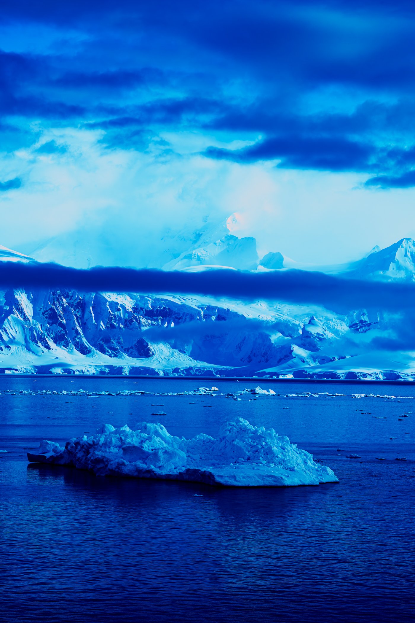 _DSC5719-Enhanced-NR-Edit-Color Processing-Cont_Aware.jpg