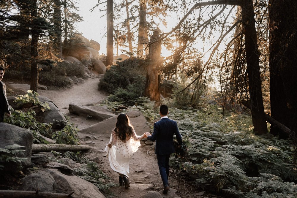 Yosemite+USA+Elopement+Wedding+Bulb+Creative-5.jpg